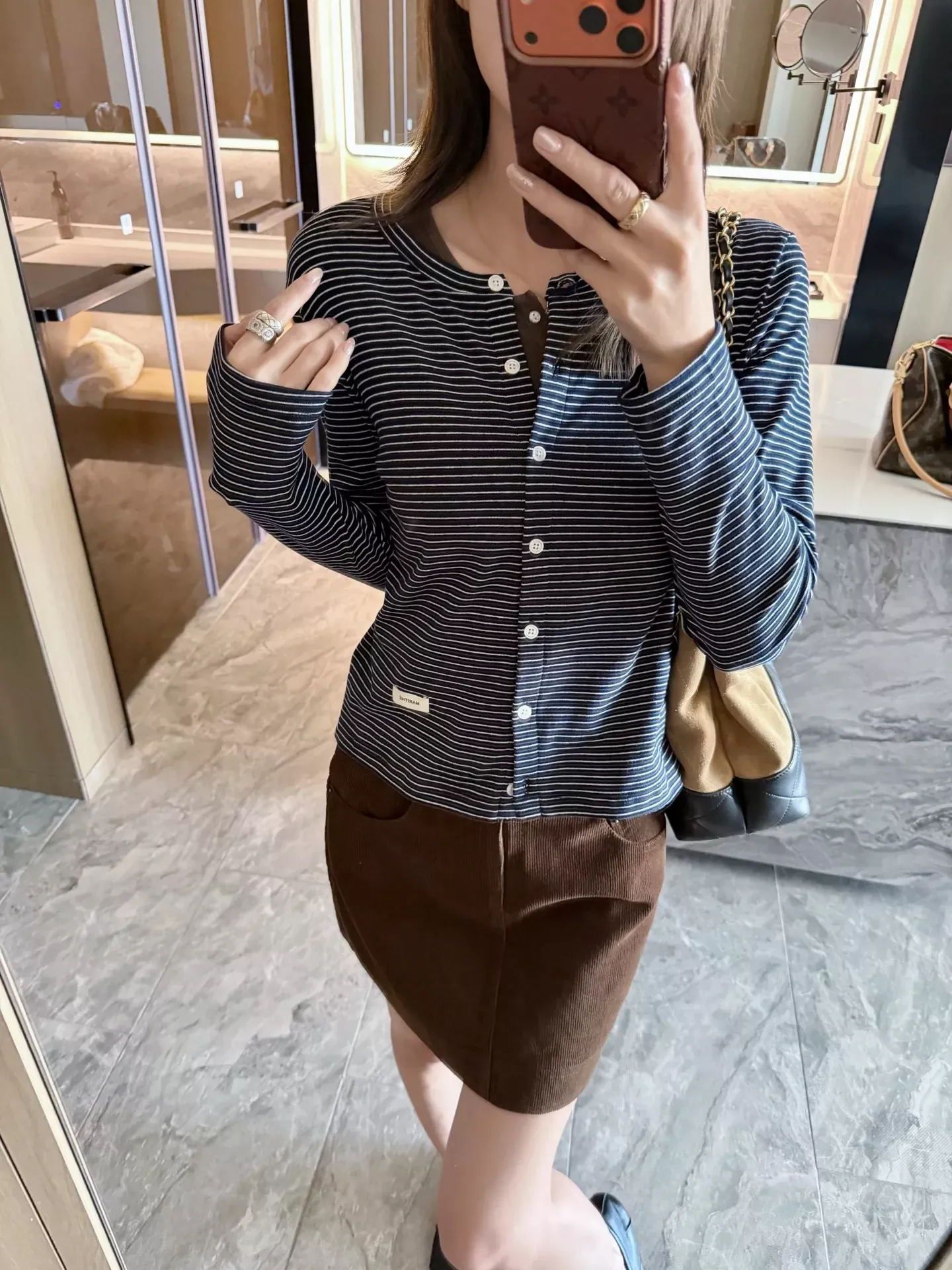 d47.webp