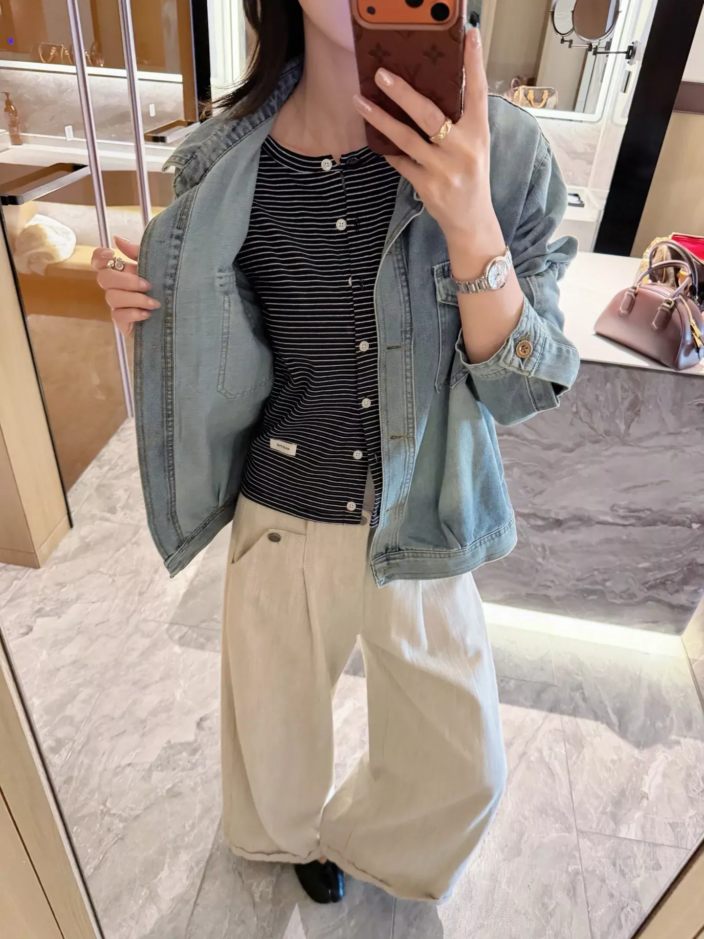 d53.webp