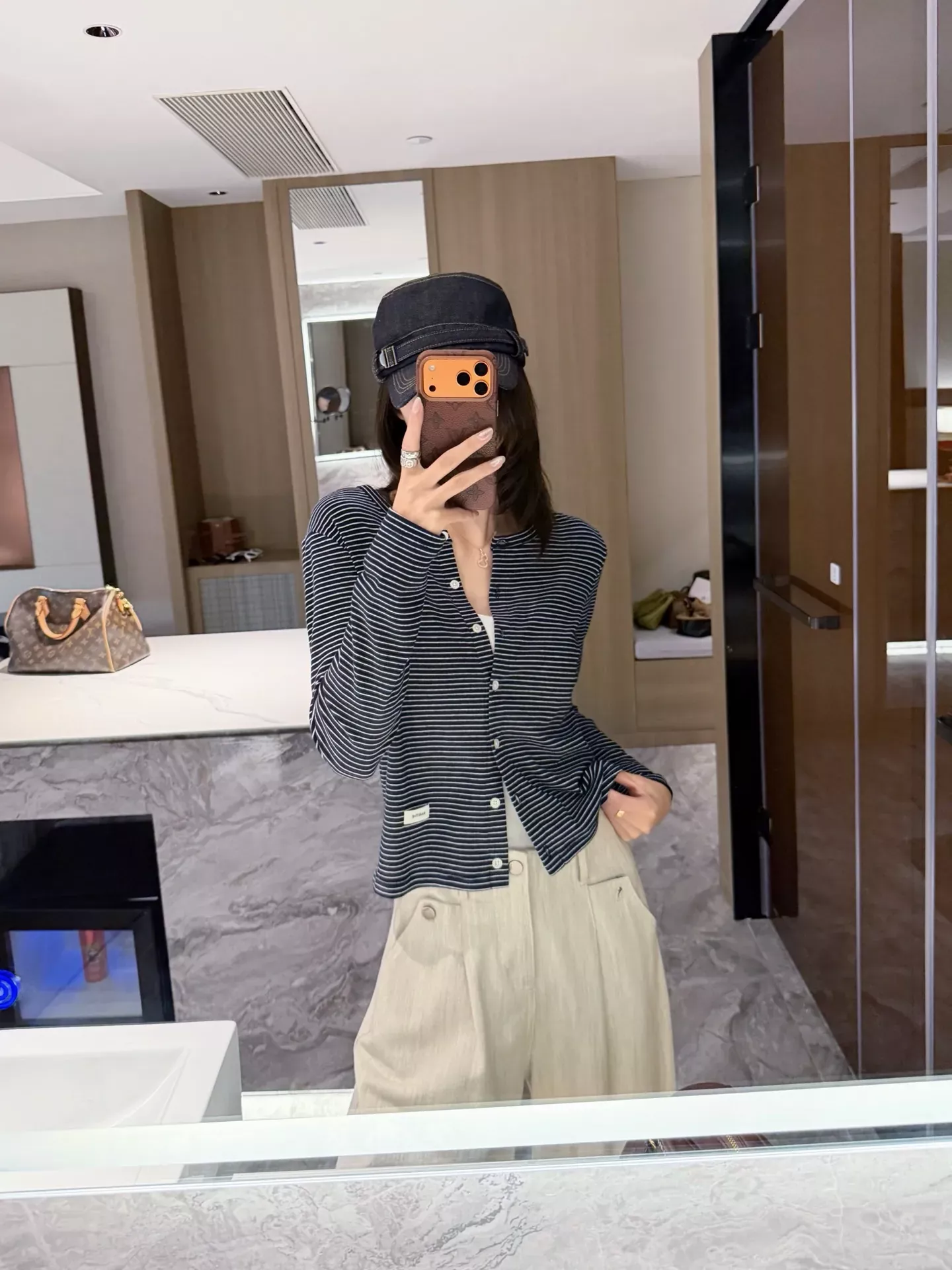 d55.webp