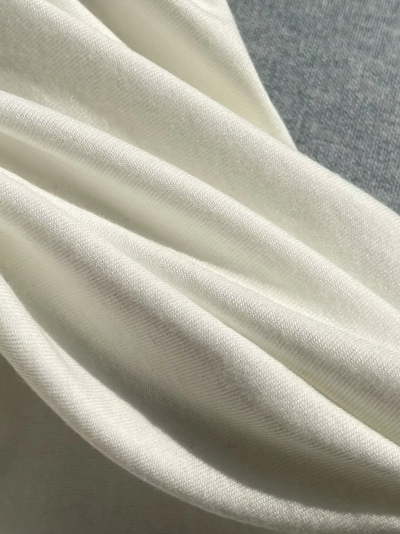 랄프로렌 전마 자수 슬림핏 여성용 긴소매 티셔츠 상세 이미지 18