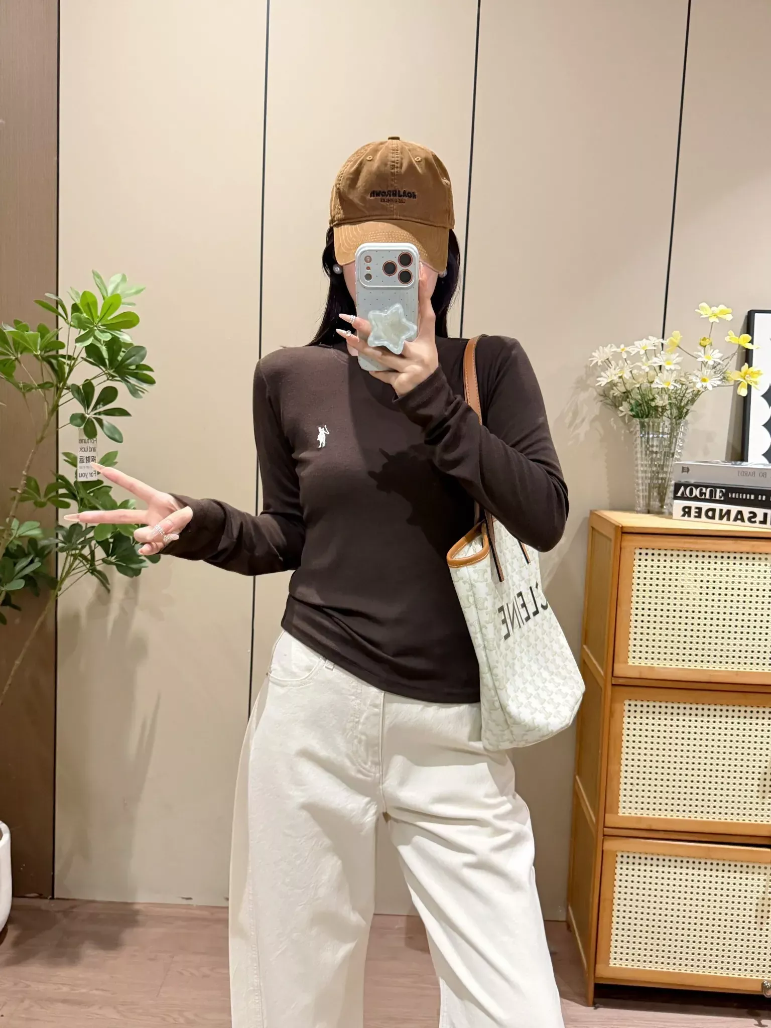 랄프로렌 전마 자수 슬림핏 여성용 긴소매 티셔츠 상세 이미지 49
