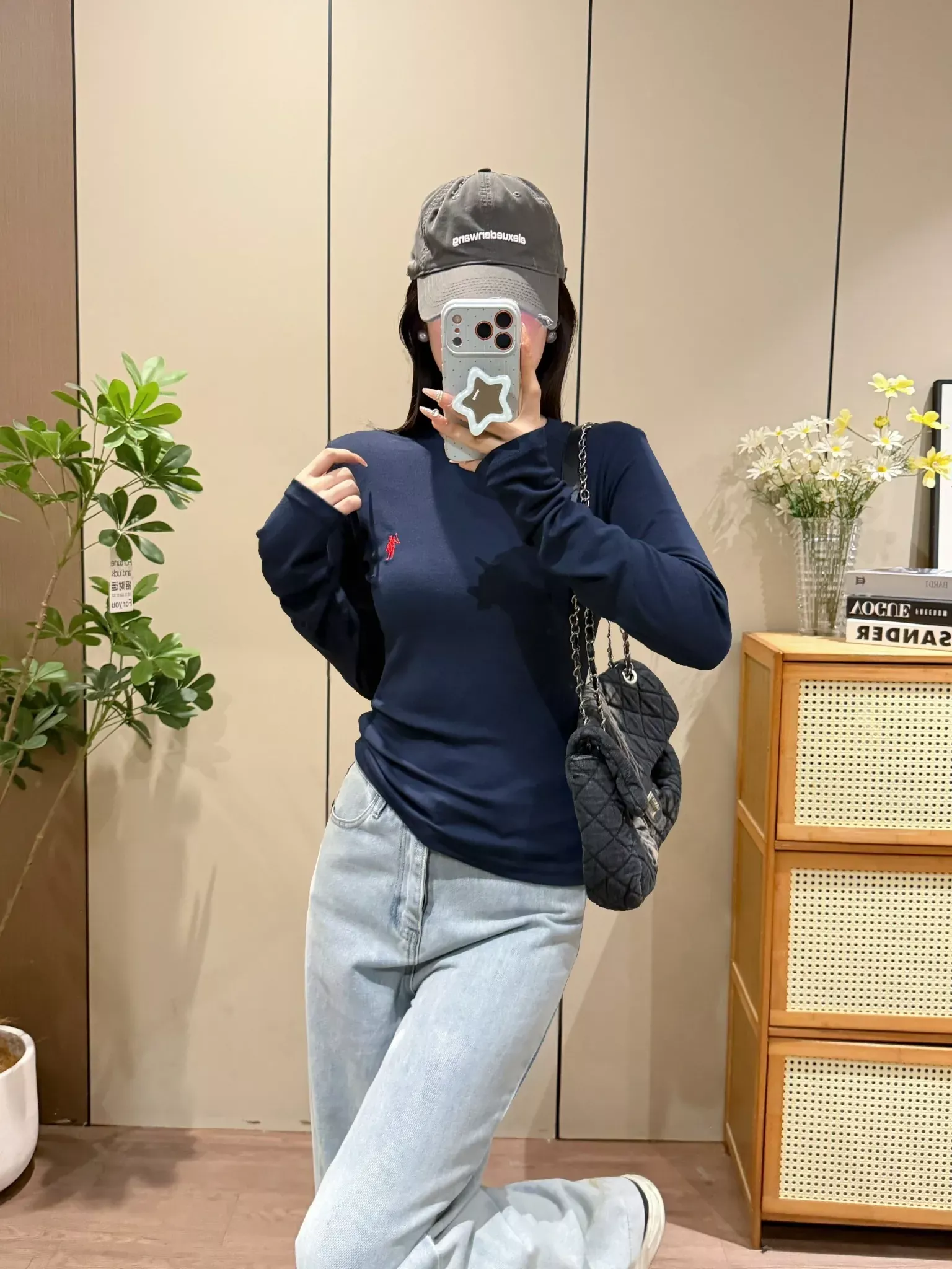 랄프로렌 전마 자수 슬림핏 여성용 긴소매 티셔츠 상세 이미지 58