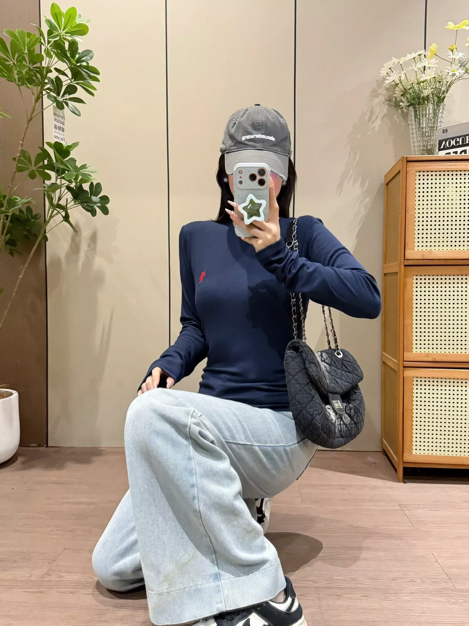 랄프로렌 전마 자수 슬림핏 여성용 긴소매 티셔츠 상세 이미지 62