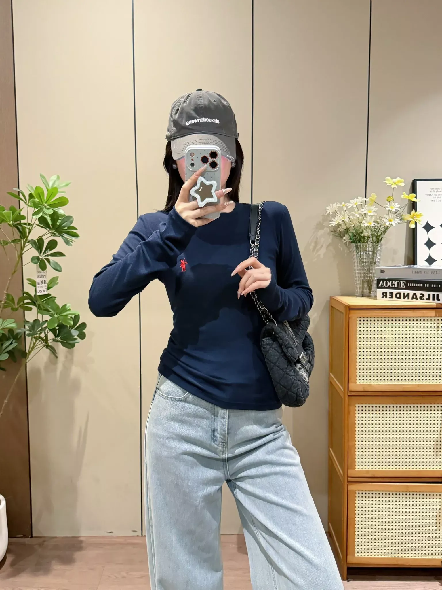 랄프로렌 전마 자수 슬림핏 여성용 긴소매 티셔츠 상세 이미지 64