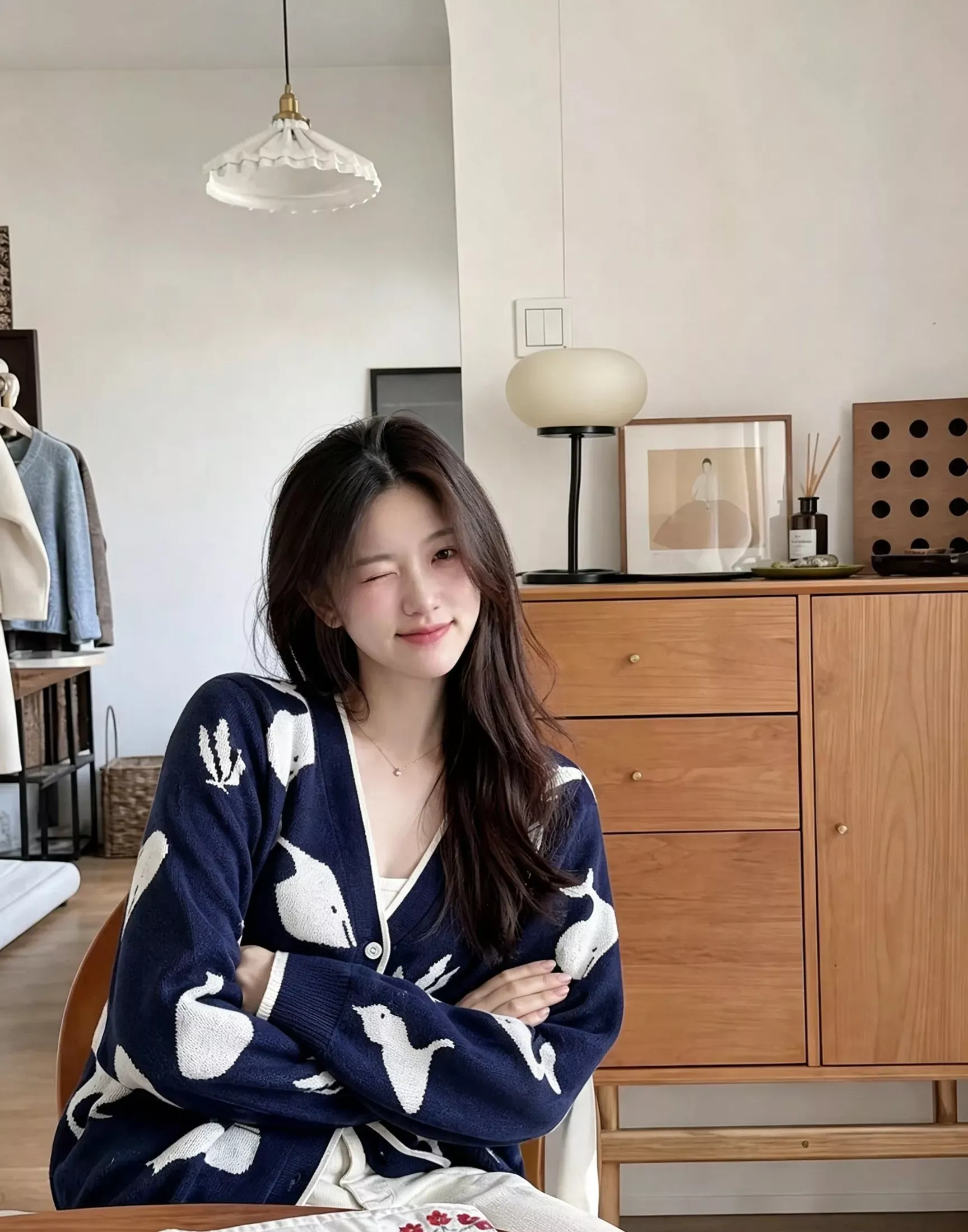 톰브라운 고래 자카드 브이넥 여성용 긴소매 가디건 상세 이미지 44