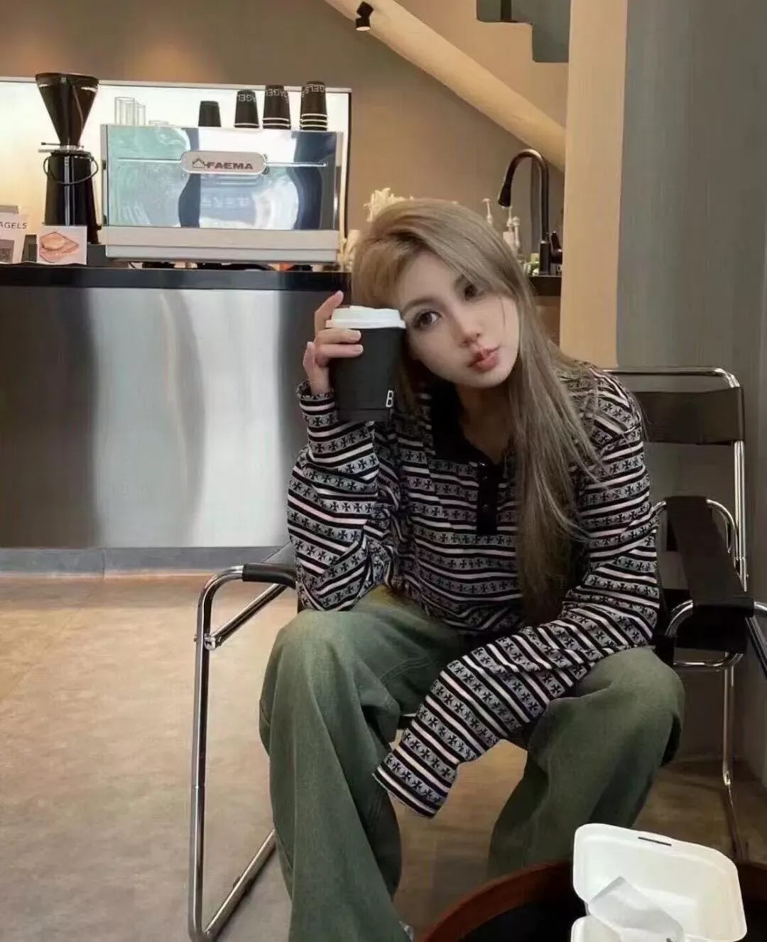 크롬하츠 자수 스트라이프 여성용 긴소매 티셔츠 상세 이미지 14