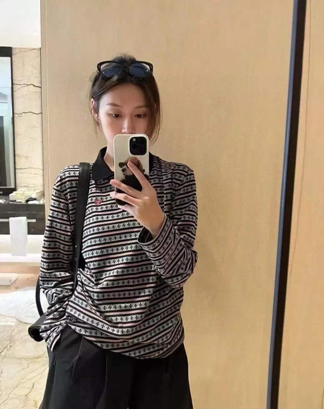 크롬하츠 자수 스트라이프 여성용 긴소매 티셔츠 상세 이미지 18