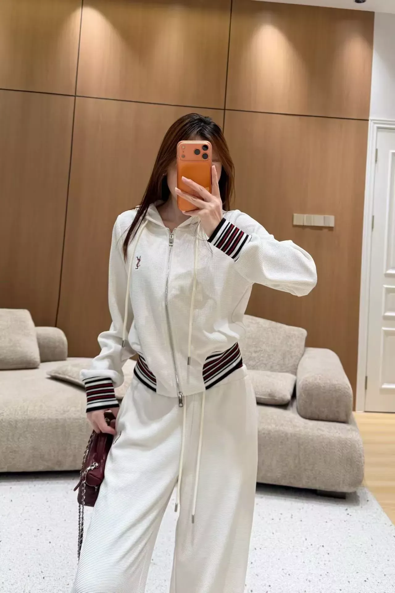 입생로랑 자수 후드 집업 여성용 상하의 세트 상세 이미지 12