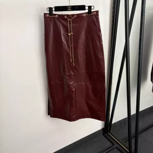 샤넬 체인 디테일 페이크레더 여성용 롱 스커트