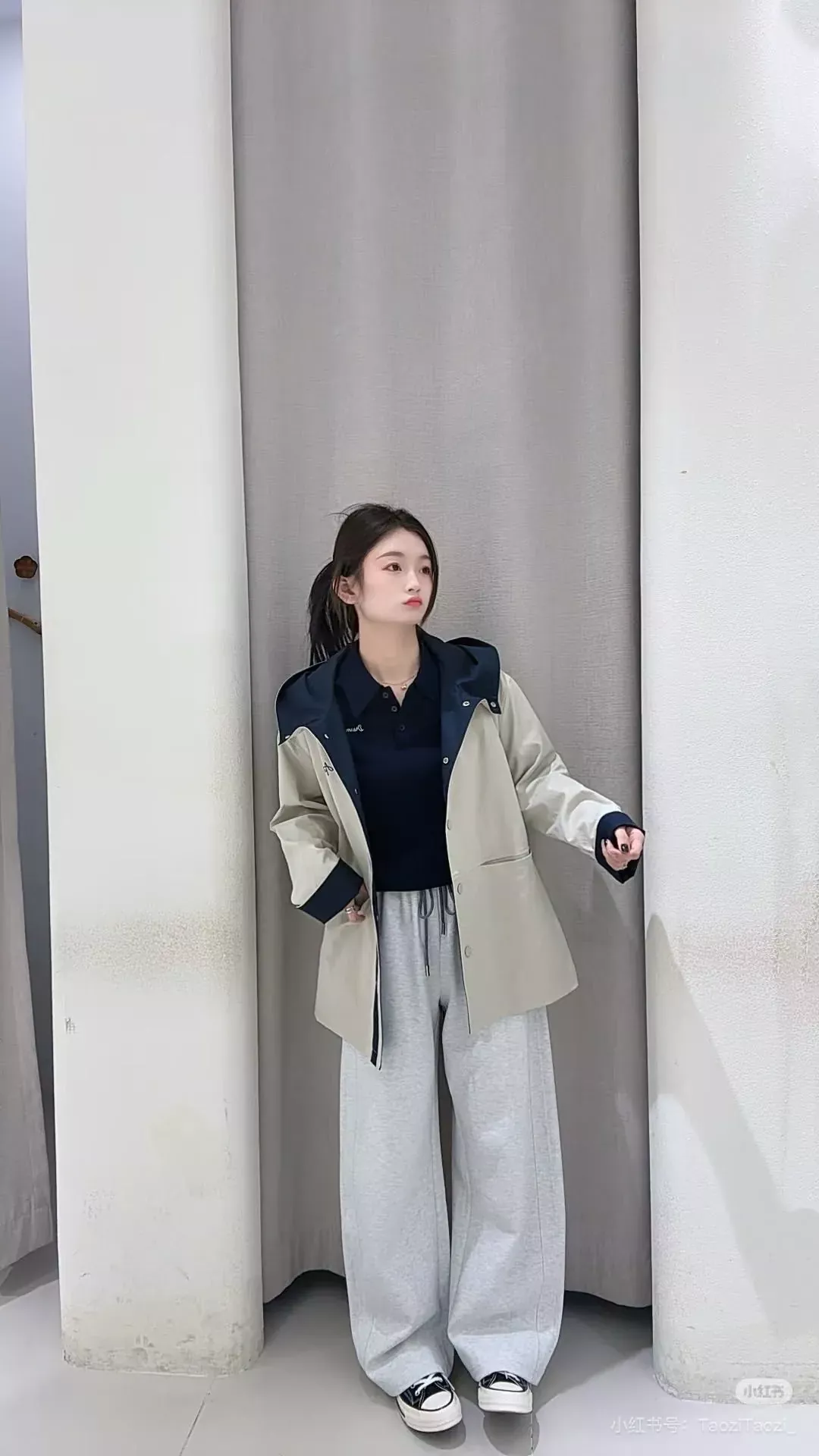 헤지스 양면 후드 코튼 하프 재킷 상세 이미지 38
