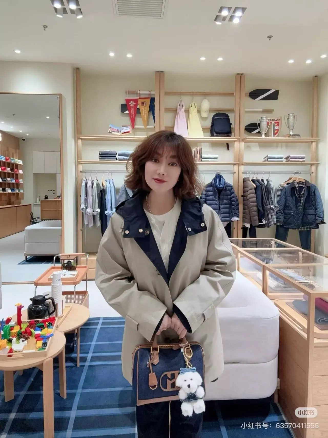 헤지스 양면 후드 코튼 하프 재킷 상세 이미지 52