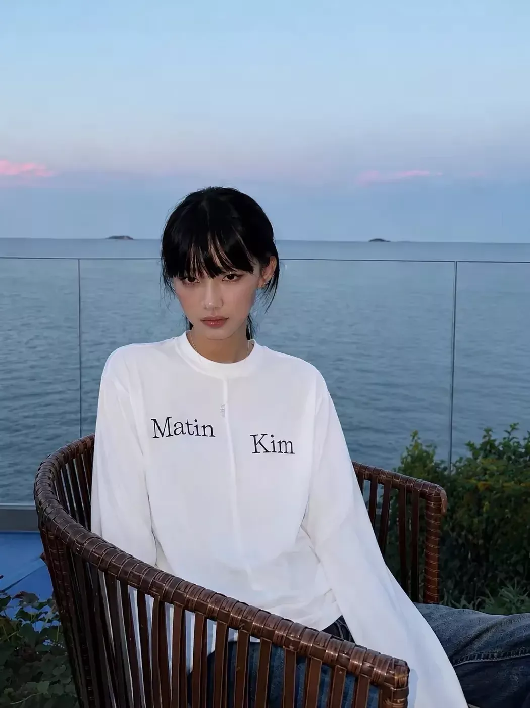 마뗑킴 해체 절개 언밸런스 여성용 긴소매 티셔츠 상세 이미지 1