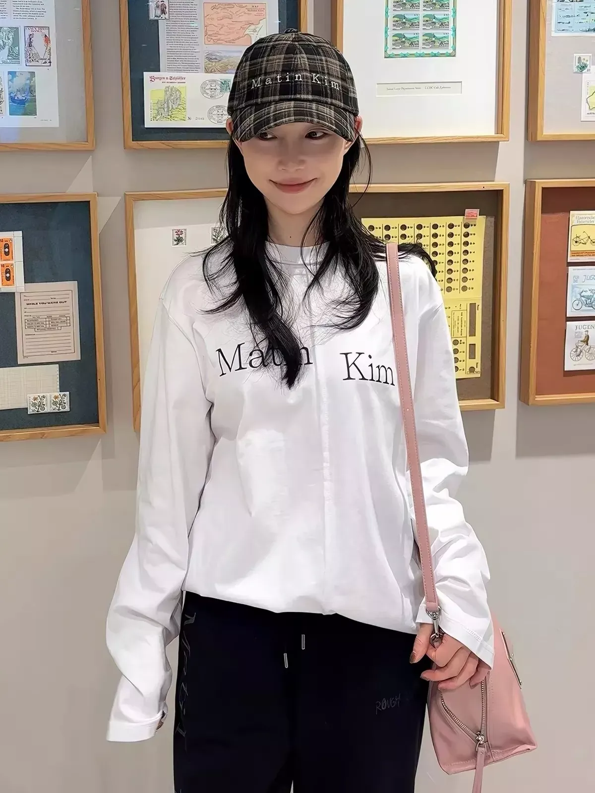 마뗑킴 해체 절개 언밸런스 여성용 긴소매 티셔츠 상세 이미지 3