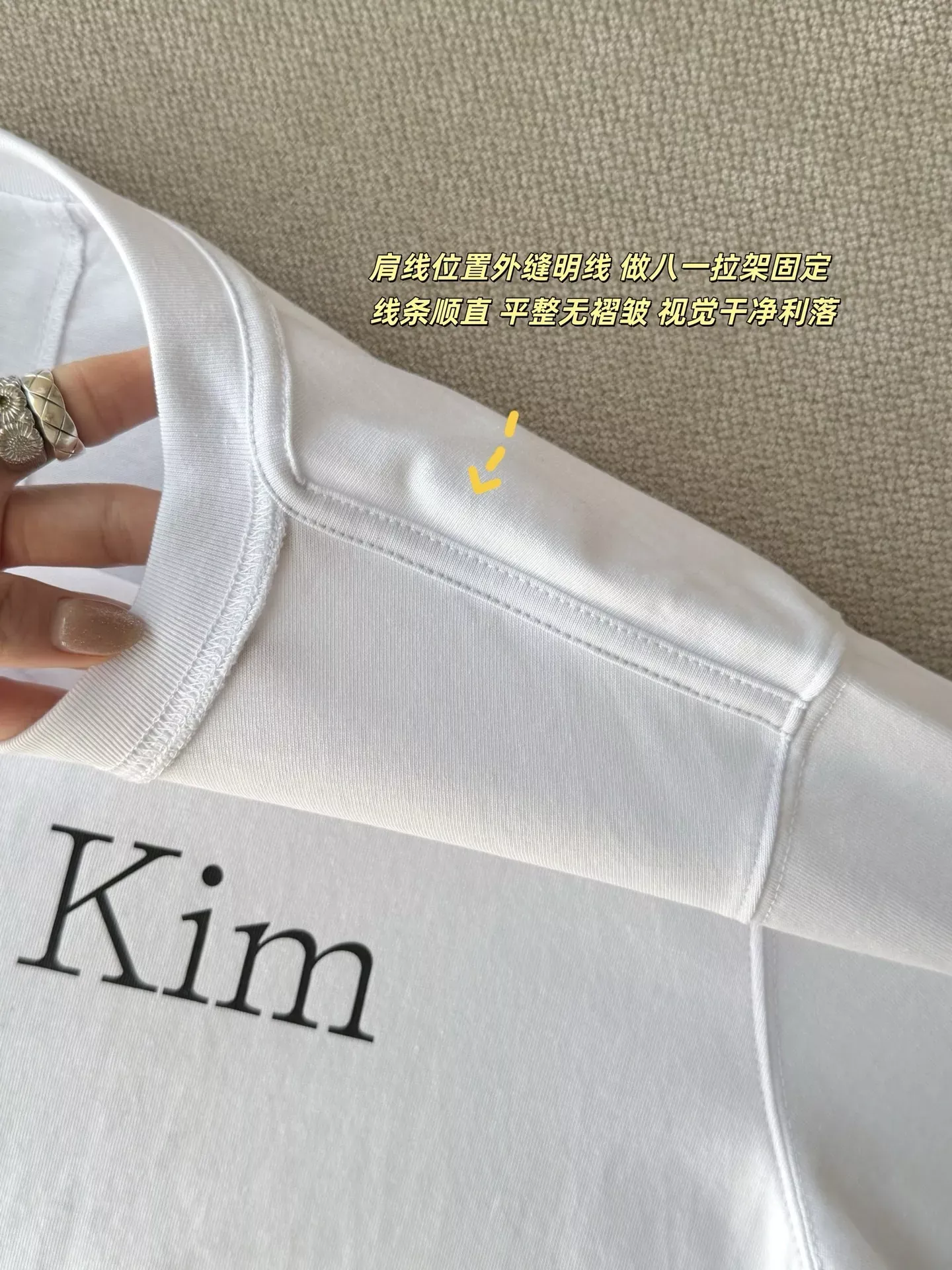 마뗑킴 해체 절개 언밸런스 여성용 긴소매 티셔츠 상세 이미지 31