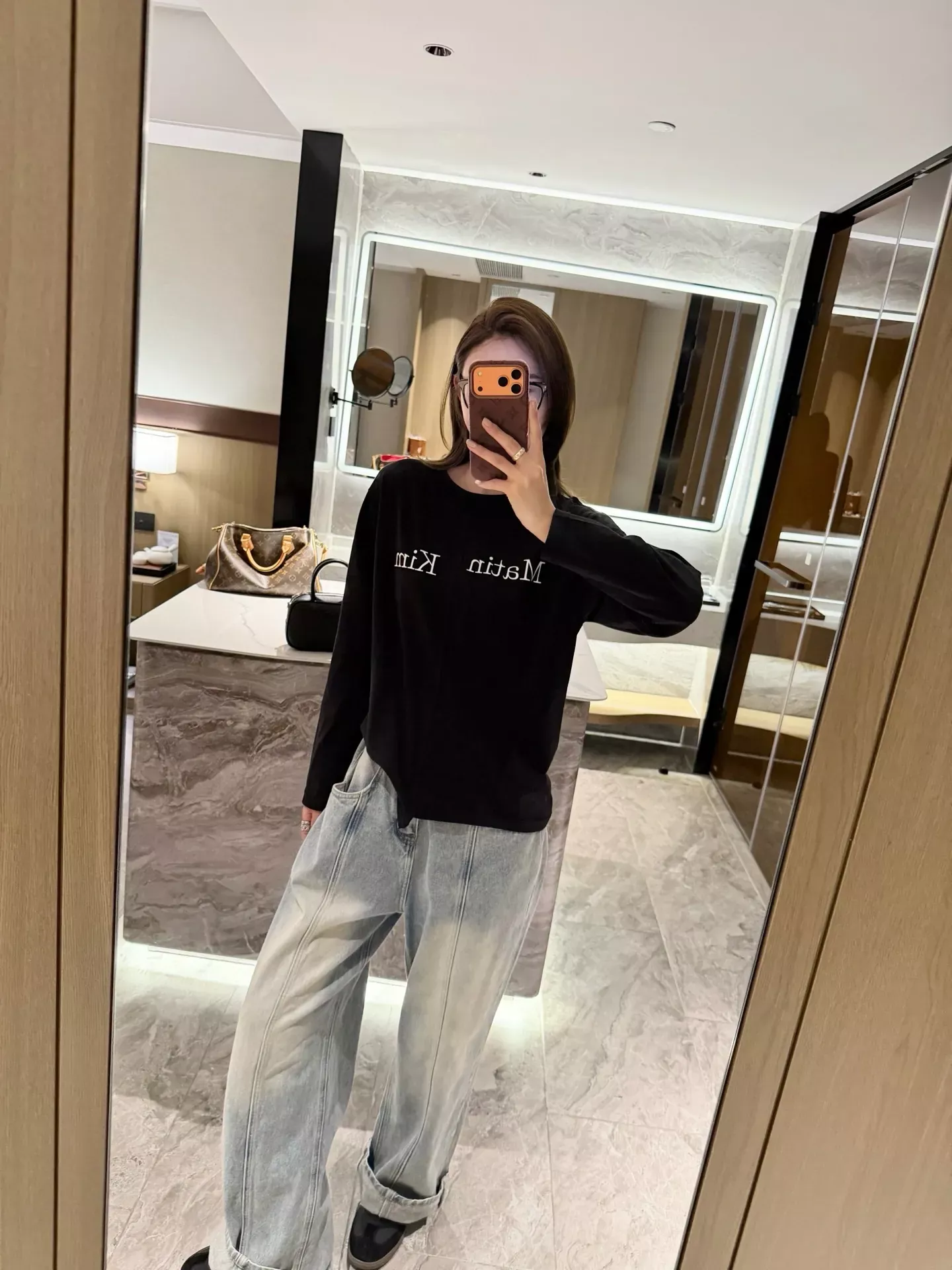 마뗑킴 해체 절개 언밸런스 여성용 긴소매 티셔츠 상세 이미지 67