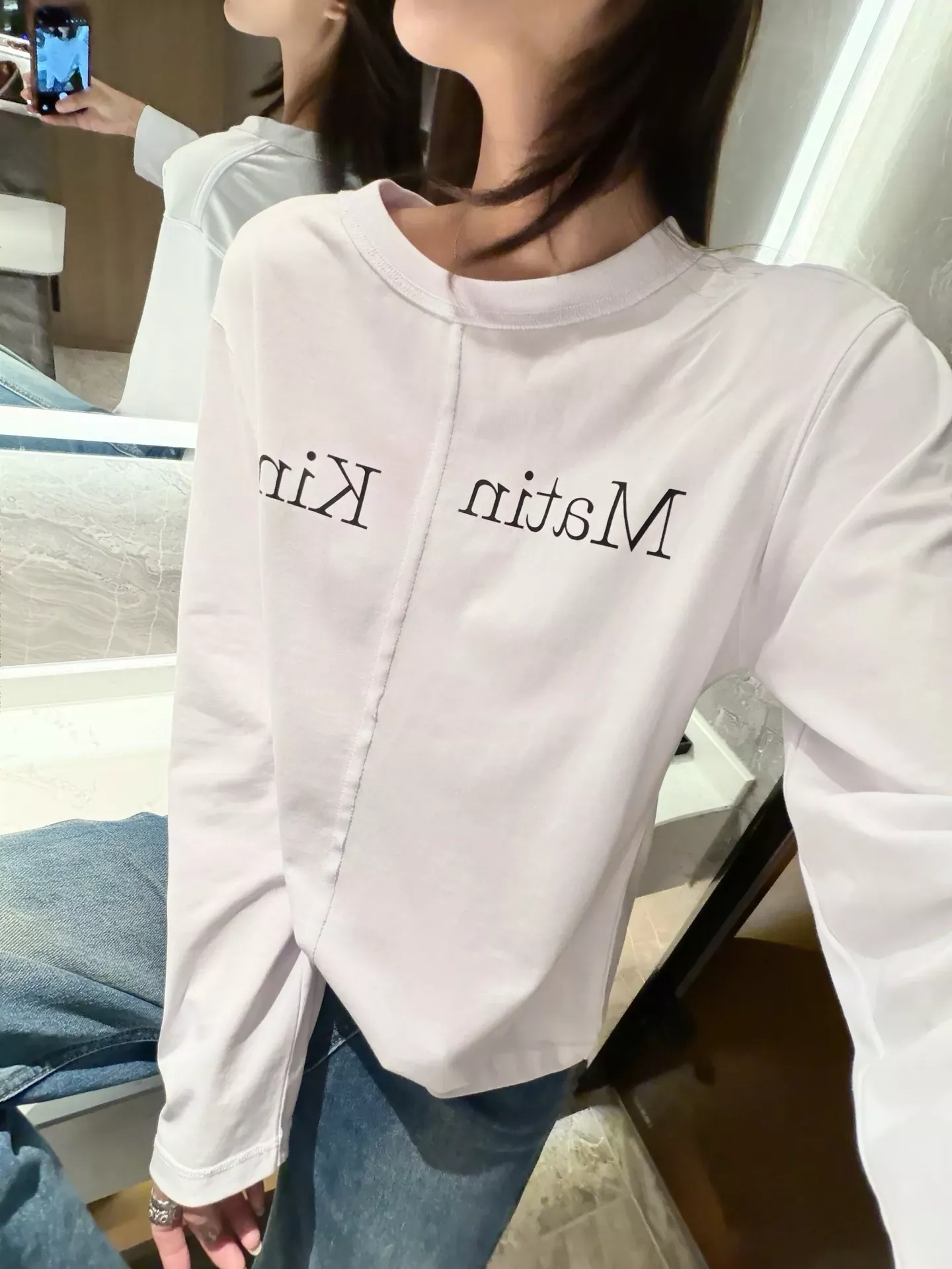 마뗑킴 해체 절개 언밸런스 여성용 긴소매 티셔츠 상세 이미지 77