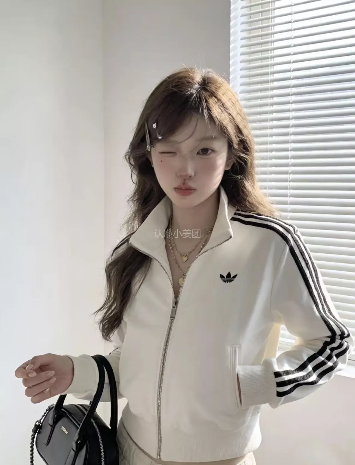 아디다스 워싱 자수 집업 여성용 집업 재킷 상세 이미지 13