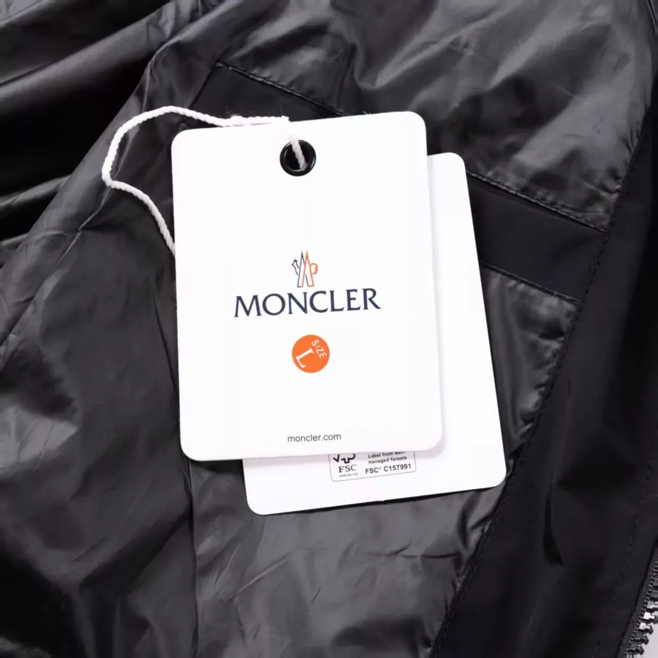 몽클레어 재생 나일론 탈부착 후드 남녀공용 후드 재킷 상세 이미지 12