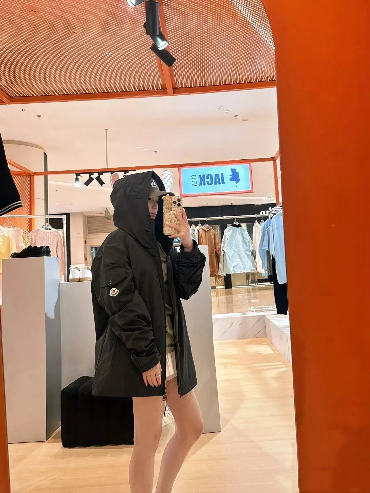 몽클레어 재생 나일론 탈부착 후드 남녀공용 후드 재킷 상세 이미지 18