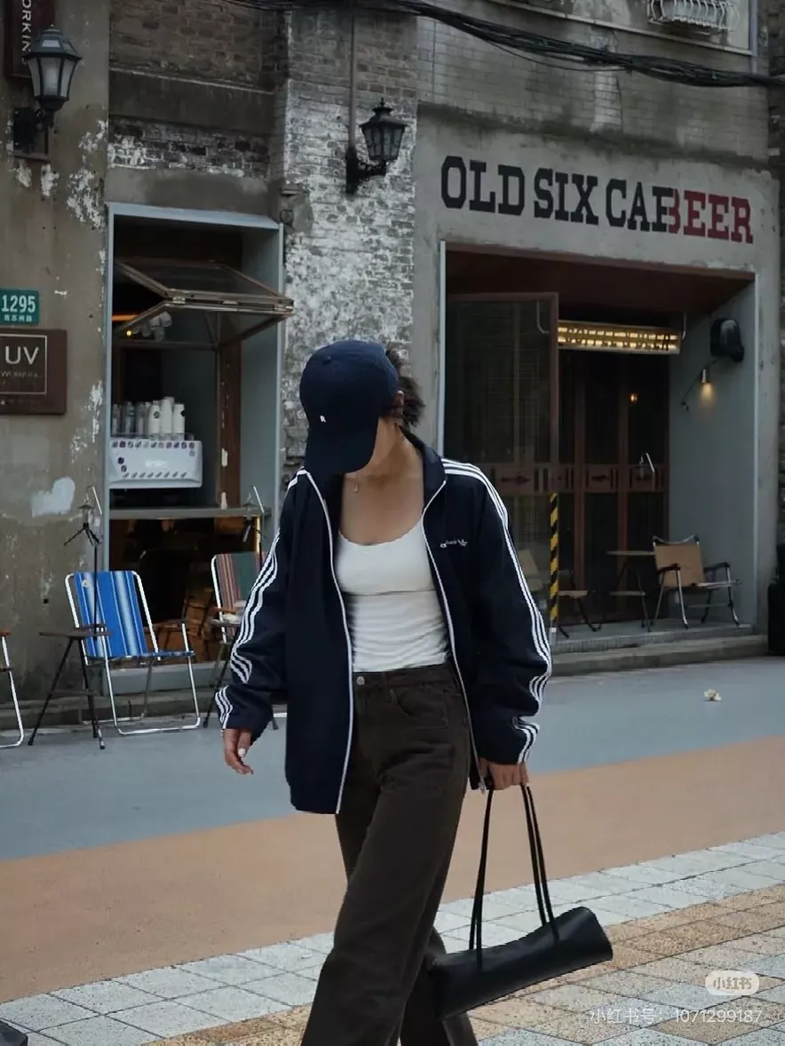 아디다스 복고 삼선 경량 우븐 남녀공용 후드 재킷 상세 이미지 27