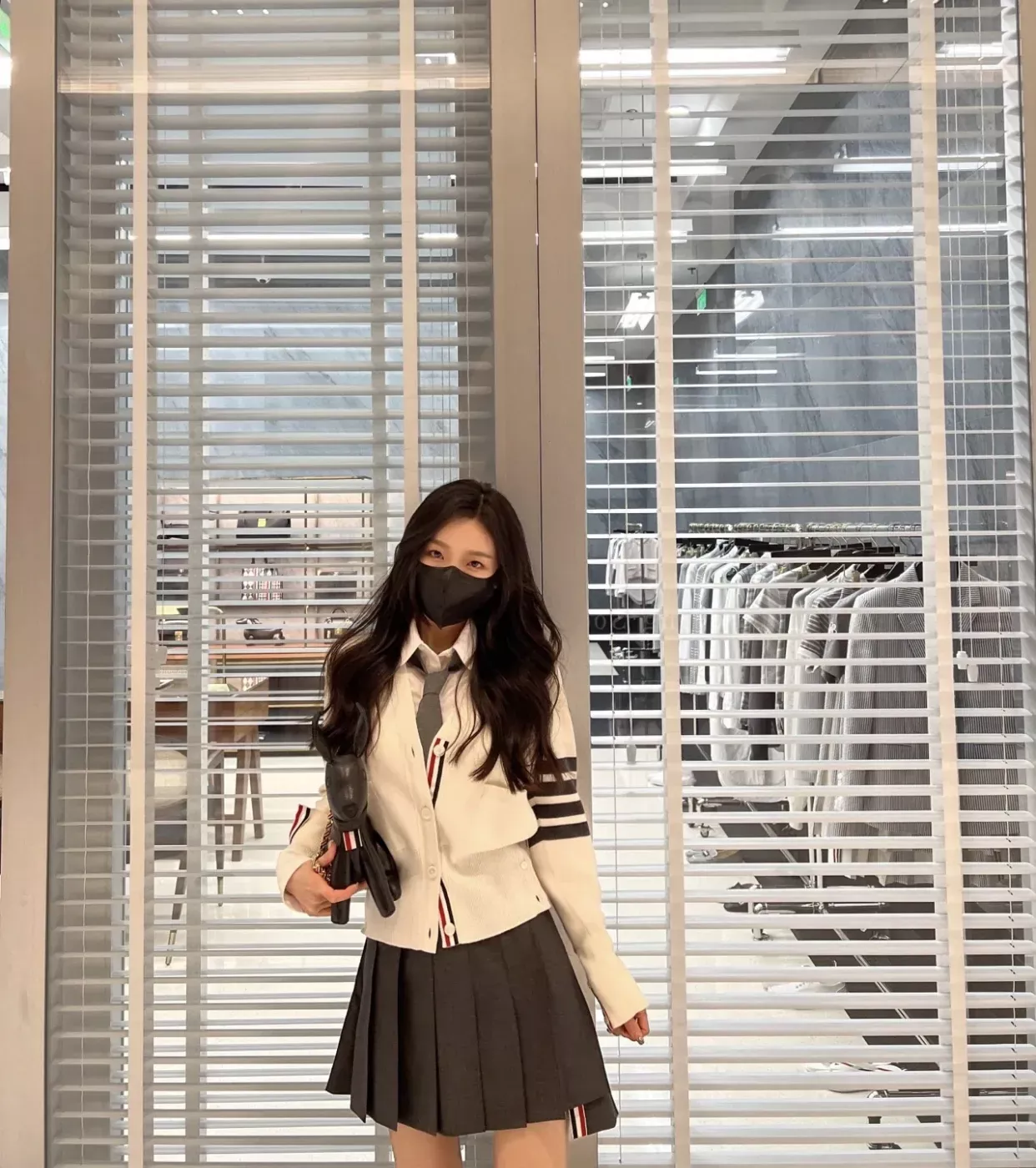 톰브라운 코튼 사선 스트라이프 여성용 긴소매 가디건 상세 이미지 10