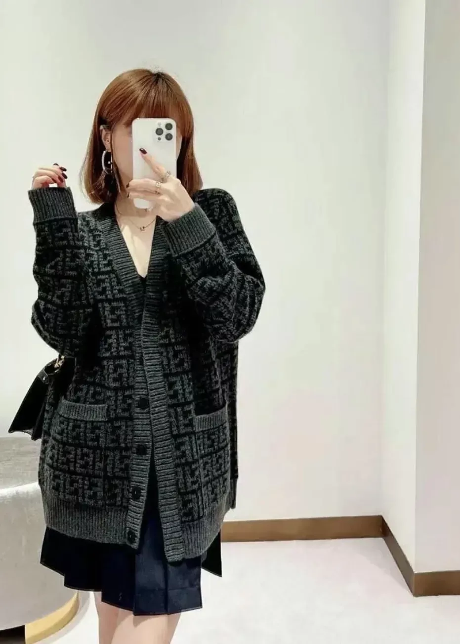 펜디 FF 크로셰 캐시미어 여성용 긴소매 가디건 상세 이미지 24