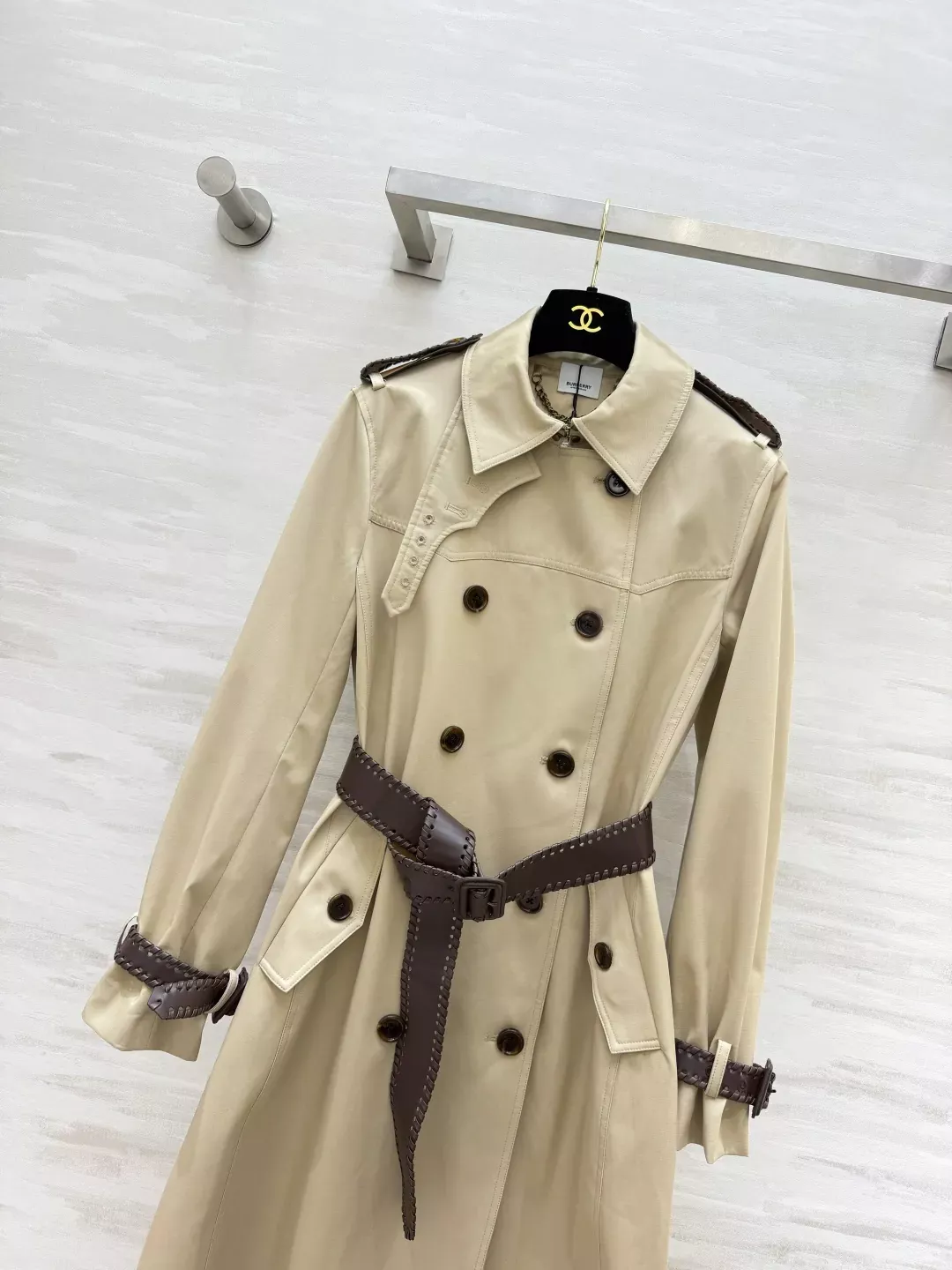 브루넬로쿠치넬리 더블브레스트 벨트 여성용 롱 코트 상세 이미지 3