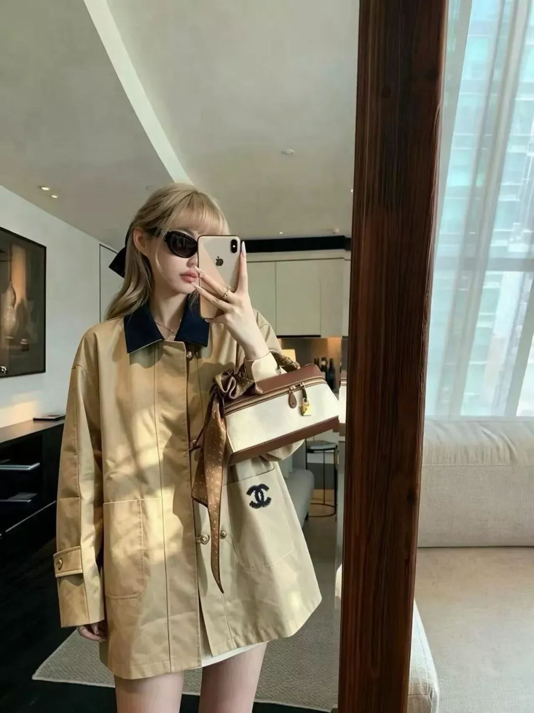 샤넬 배색 칼라 자수 버튼 여성용 버튼 재킷 상세 이미지 13