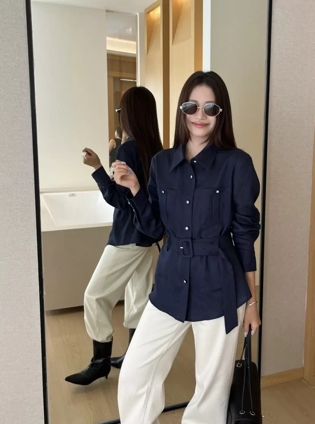샤넬 벨트 포인트 코튼 린넨 여성용 긴소매 셔츠 상세 이미지 29