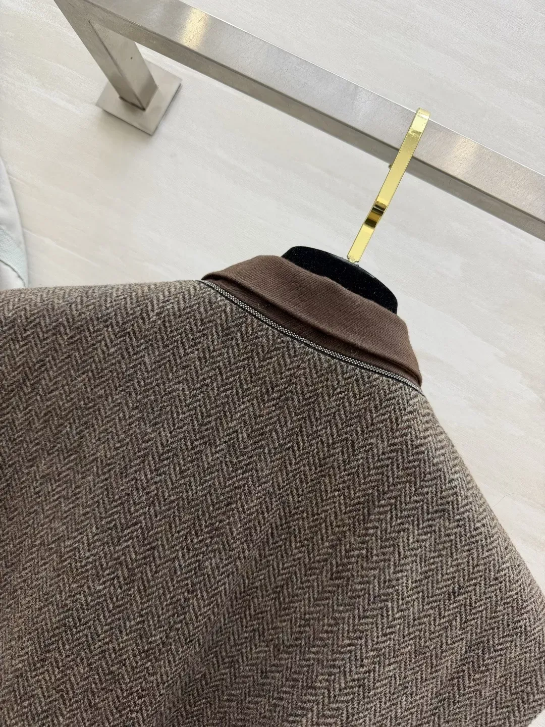 브루넬로쿠치넬리 헤링본 울 벨티드 여성용 버튼 조끼 상세 이미지 8