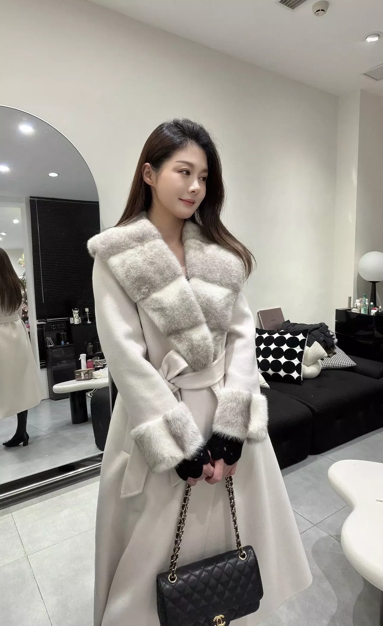 로로피아나 밍크 숄 칼라 캐시미어 여성용 롱 코트 상세 이미지 111