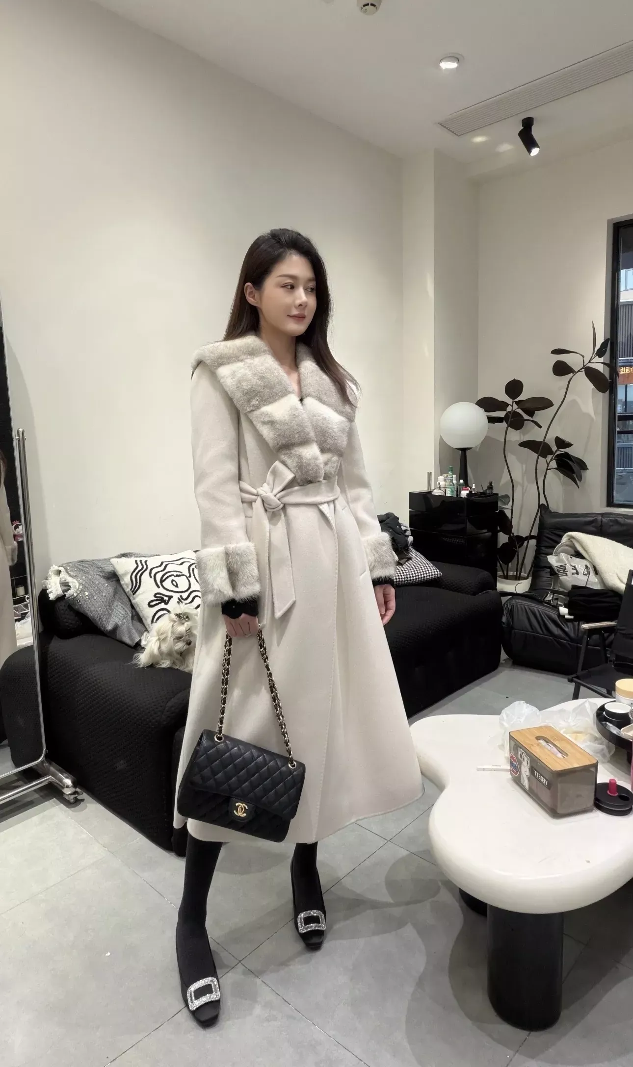 로로피아나 밍크 숄 칼라 캐시미어 여성용 롱 코트 상세 이미지 114