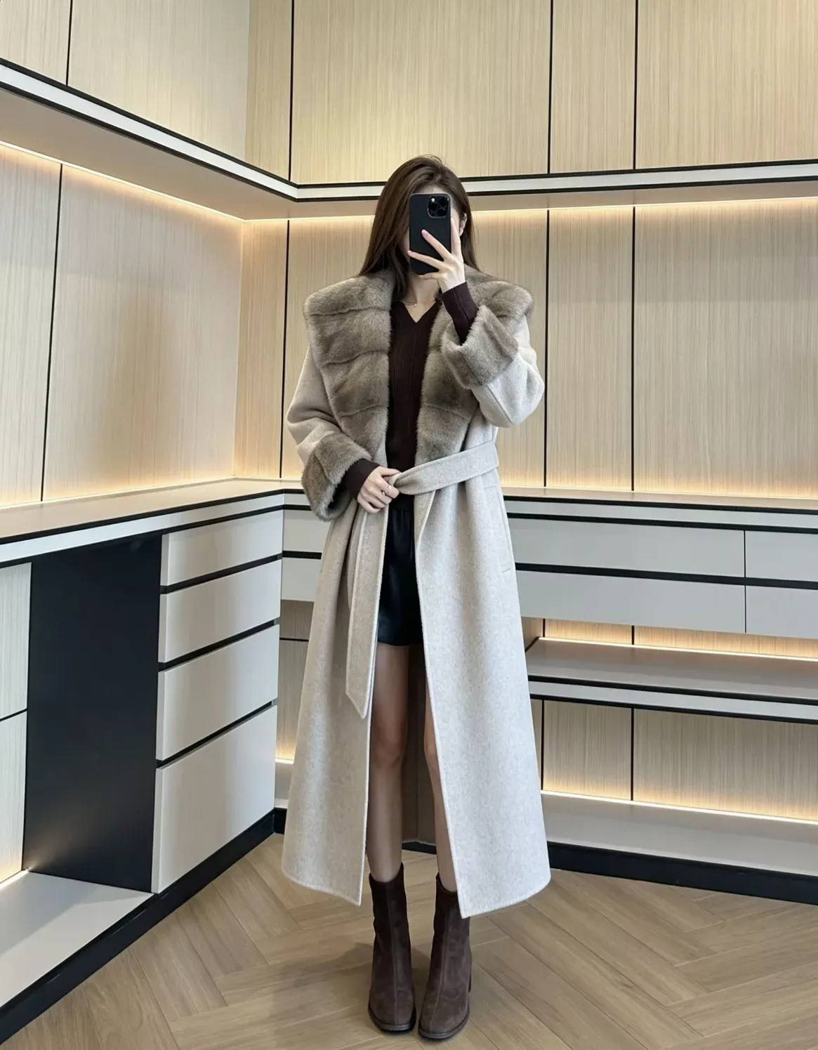 로로피아나 밍크 숄 칼라 캐시미어 여성용 롱 코트 상세 이미지 120