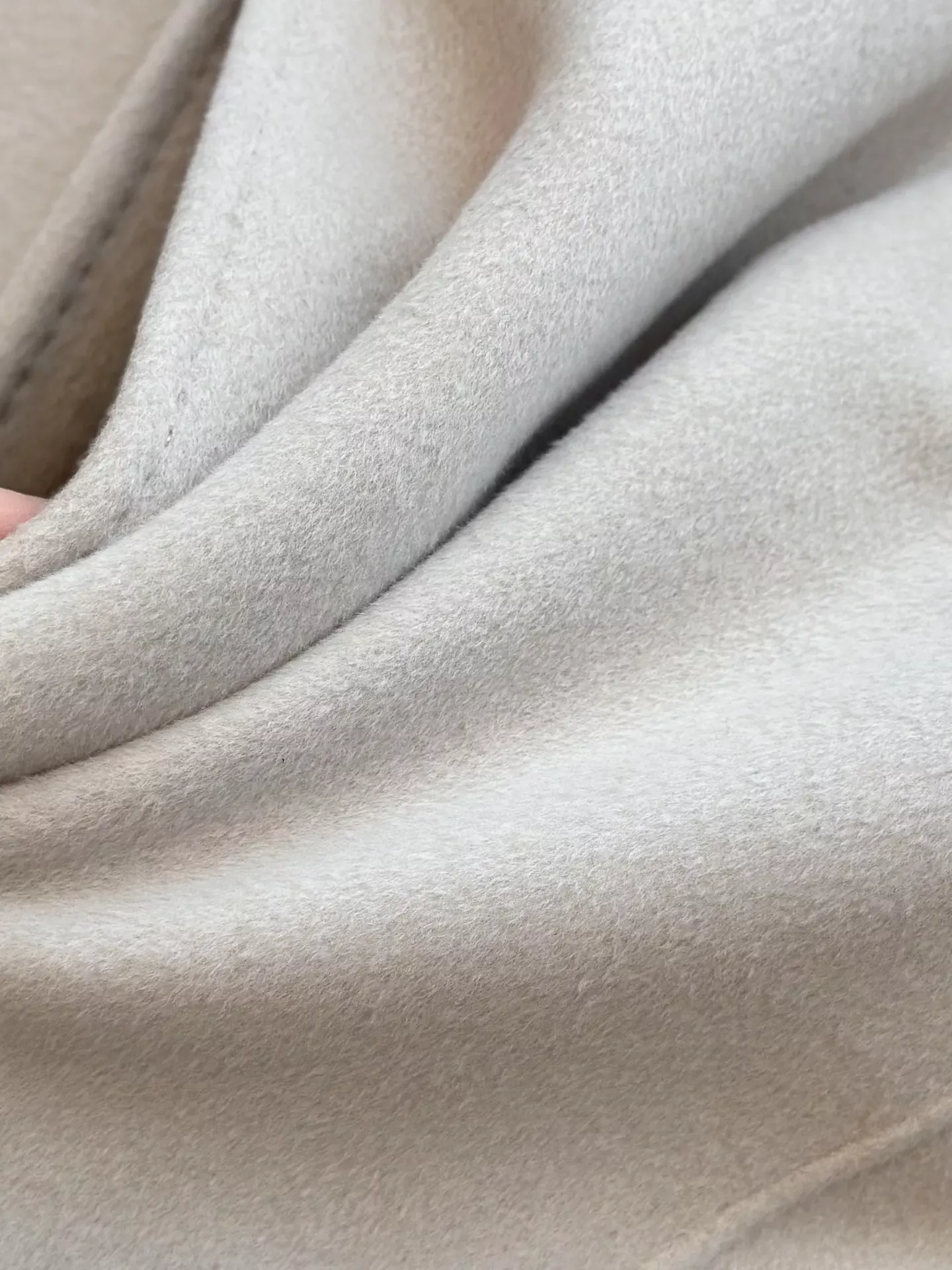 로로피아나 밍크 숄 칼라 캐시미어 여성용 롱 코트 상세 이미지 41