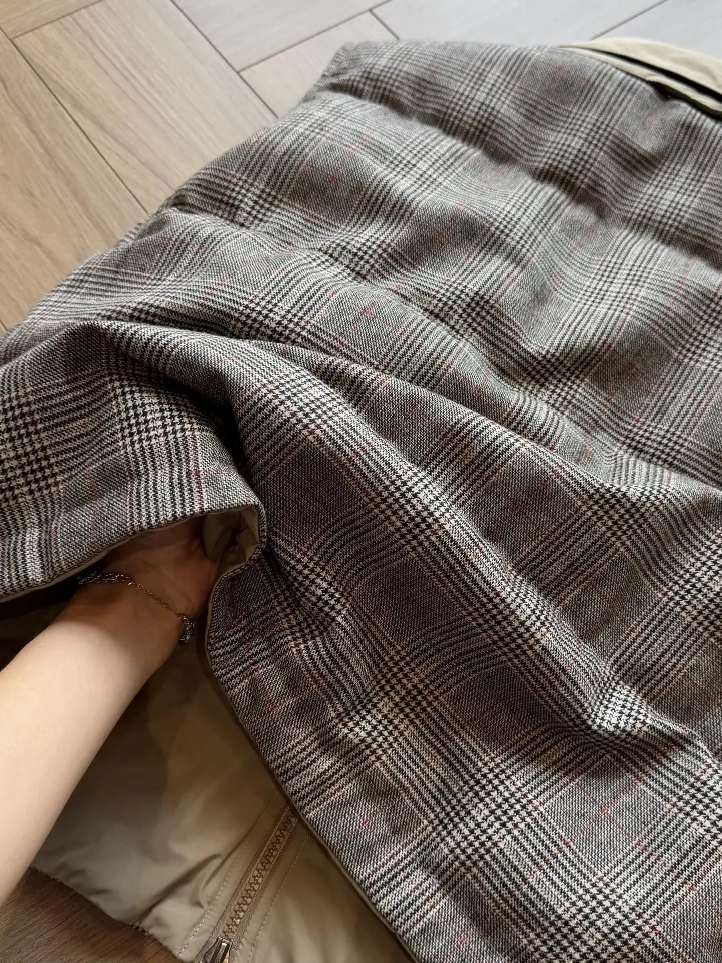 브루넬로쿠치넬리 양면 체크 울 여성용 패딩 조끼 상세 이미지 40