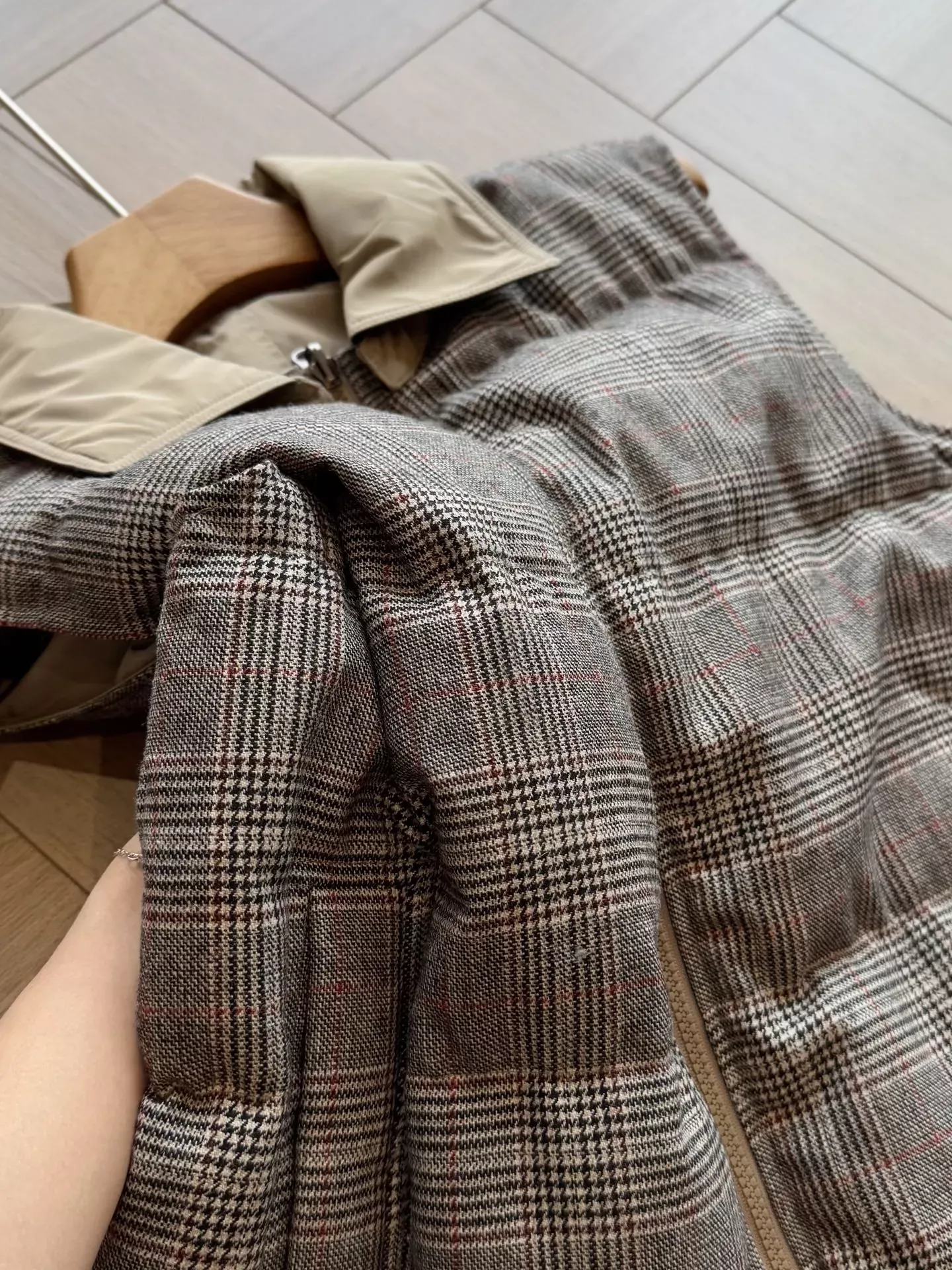브루넬로쿠치넬리 양면 체크 울 여성용 패딩 조끼 상세 이미지 44