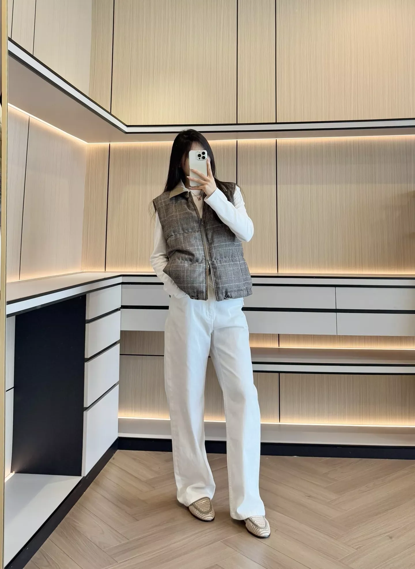 브루넬로쿠치넬리 양면 체크 울 여성용 패딩 조끼 상세 이미지 90