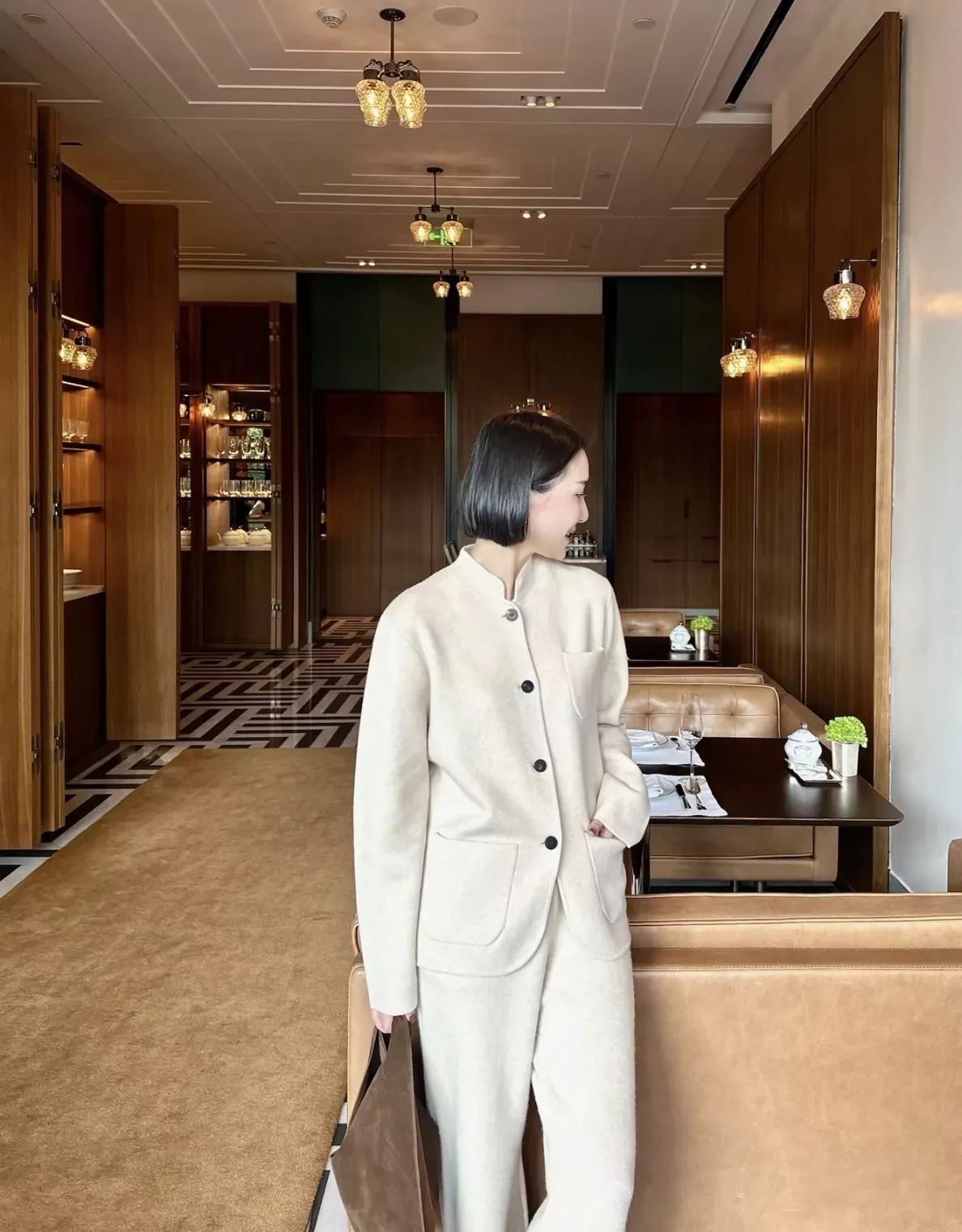 로로피아나 캐시미어 양면 버튼 여성용 쇼트 코트 상세 이미지 101