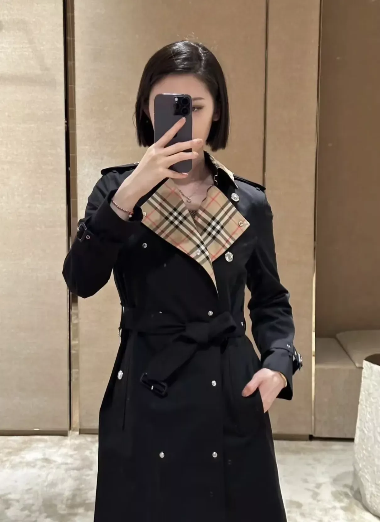 버버리 개버딘 더블브레스트 여성용 롱 코트 상세 이미지 118
