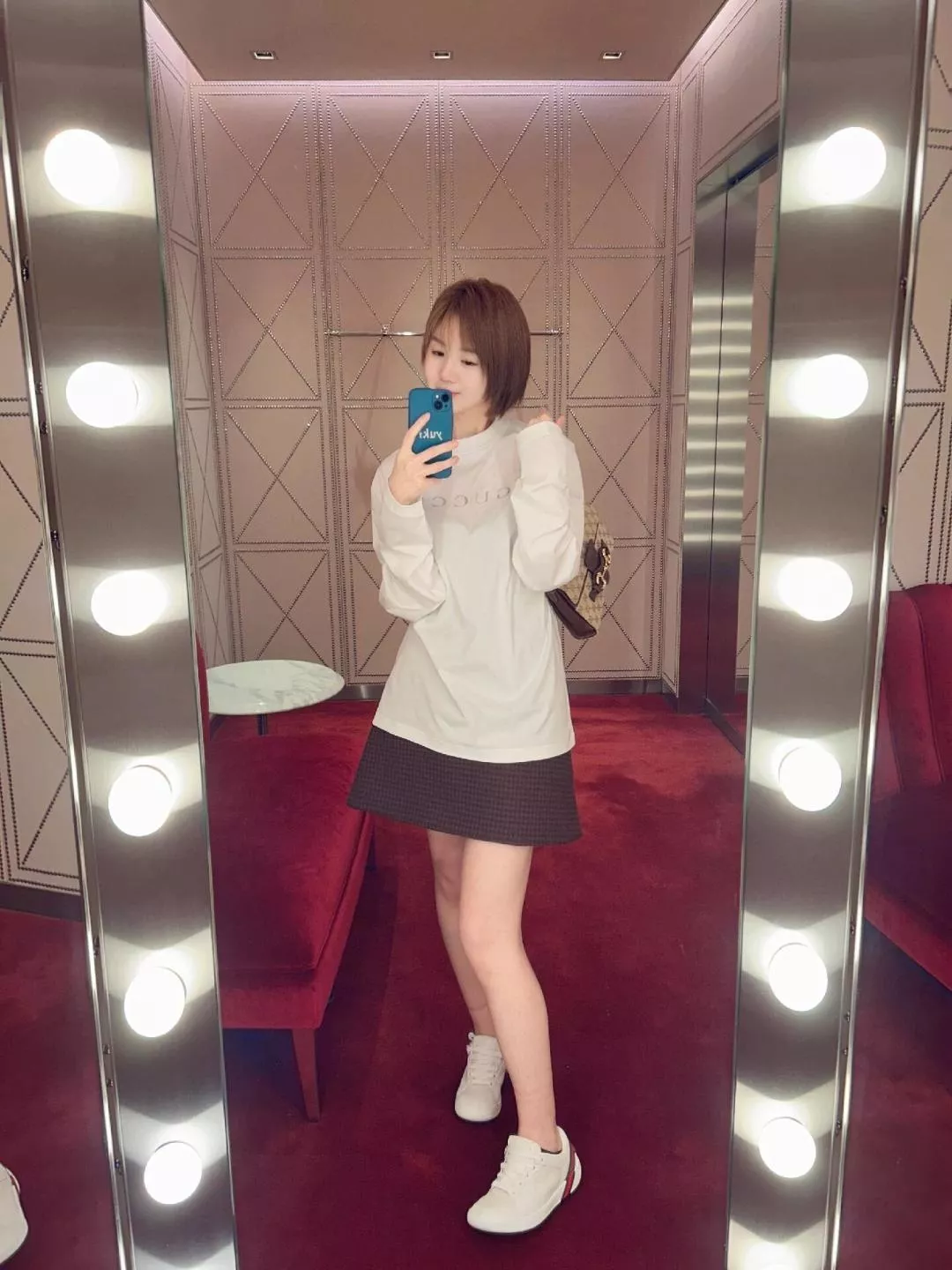 구찌 레터링 프린트 원단 남녀공용 긴소매 티셔츠 상세 이미지 20
