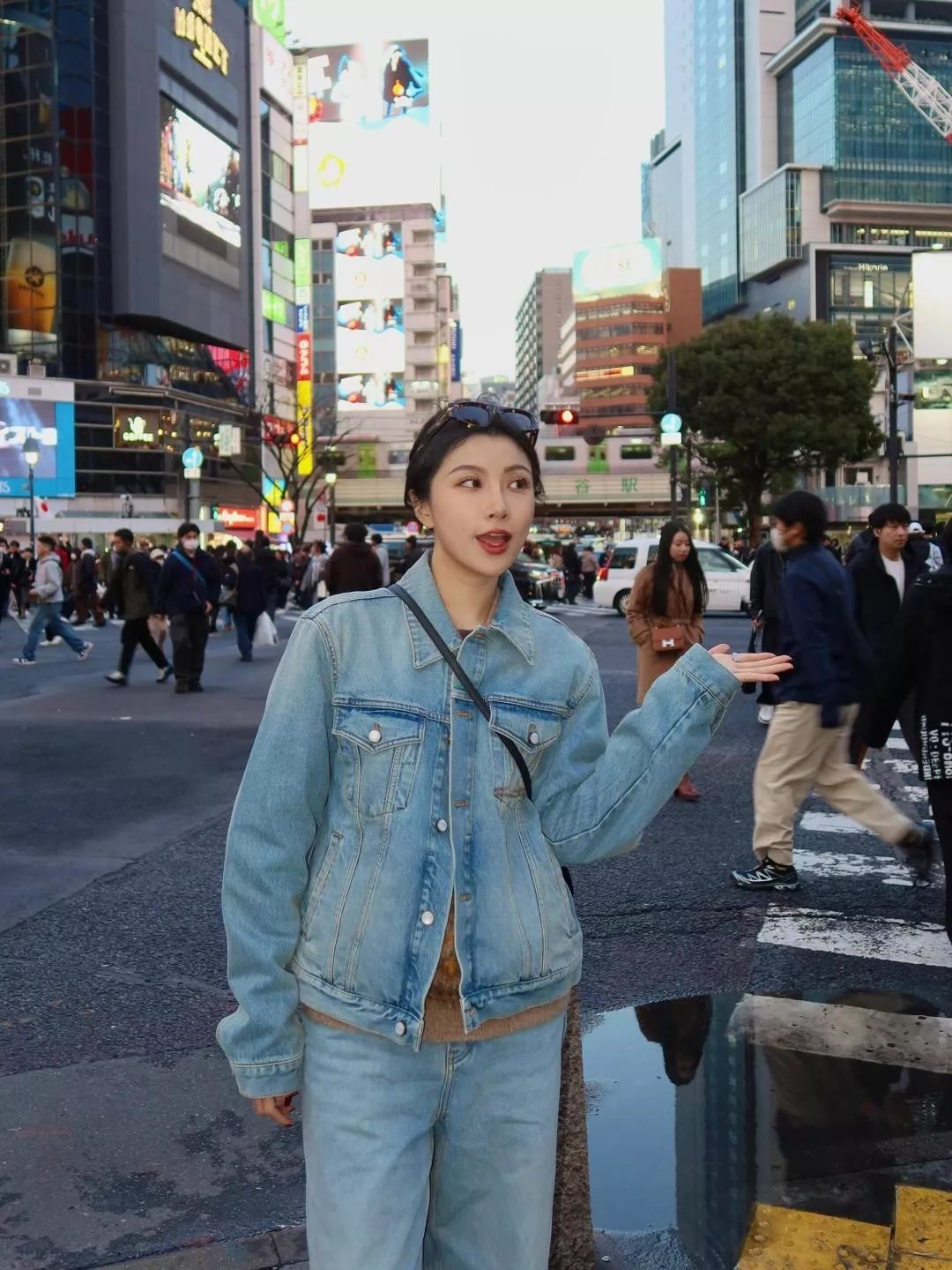 루이비통 자수 워싱 데님 남녀공용 데님 재킷 상세 이미지 11