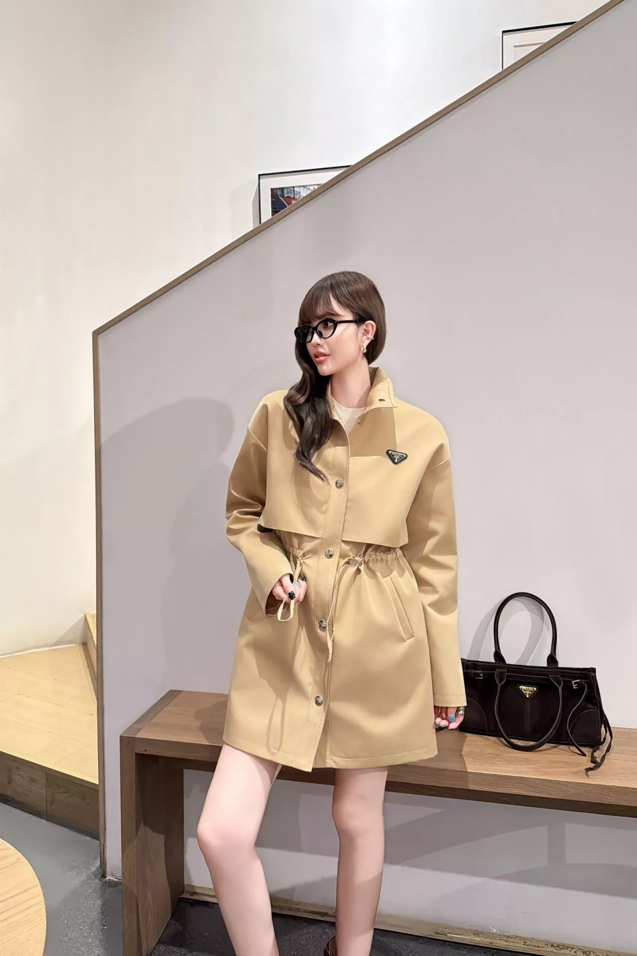 프라다 카키 스탠드칼라 여성용 하프 코트 상세 이미지 19