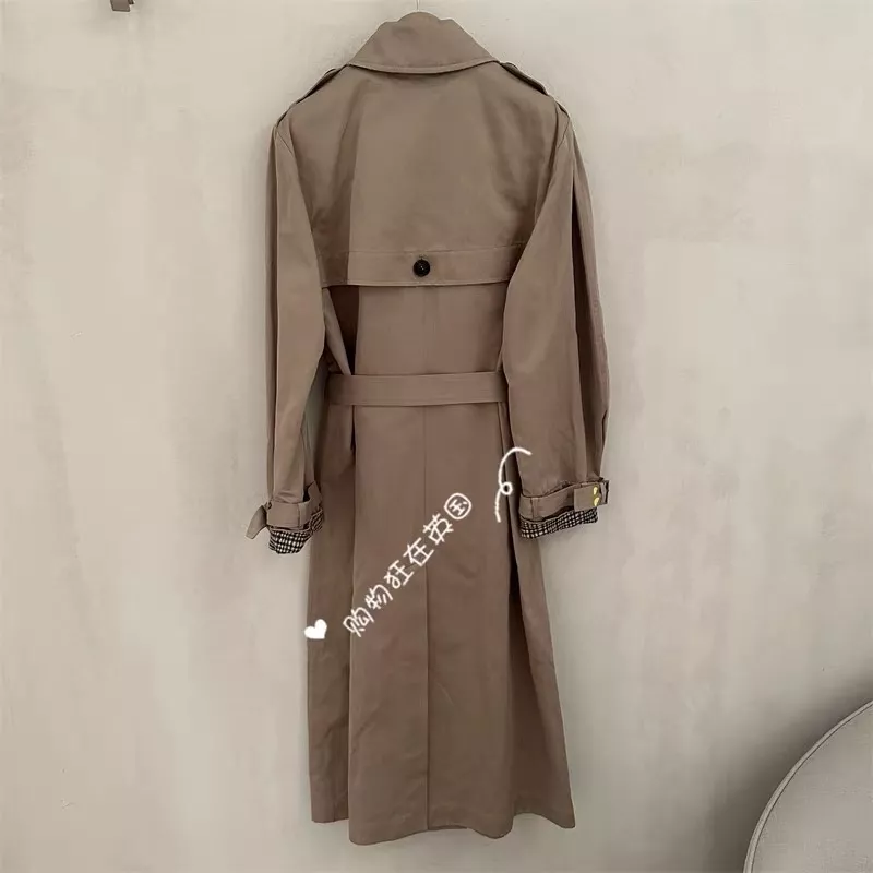 브루넬로쿠치넬리 더블 버튼 벨트 여성용 롱 코트 상세 이미지 18