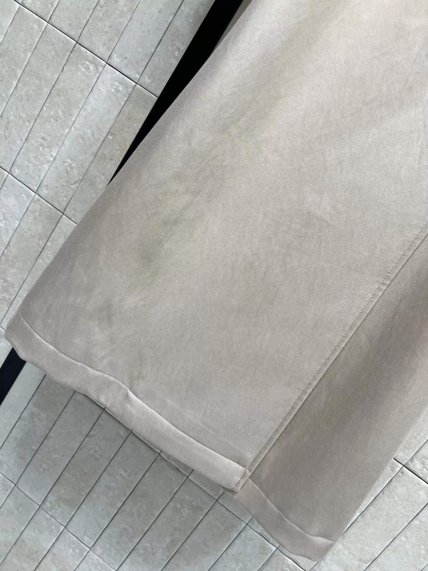 브루넬로쿠치넬리 더블 버튼 벨트 여성용 롱 코트 상세 이미지 3