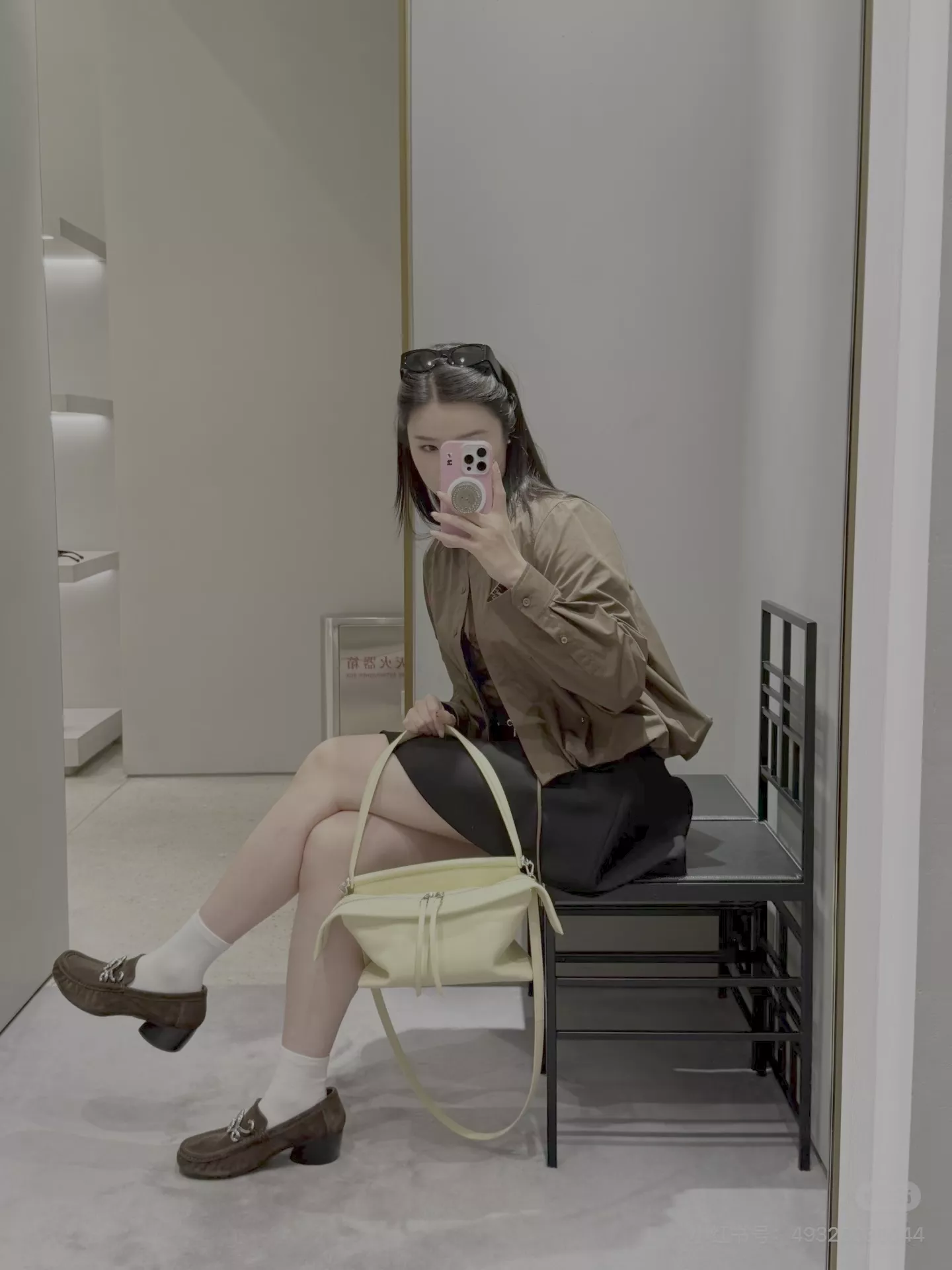 로에베 크롭 스트링 카라 여성용 긴소매 셔츠 상세 이미지 36