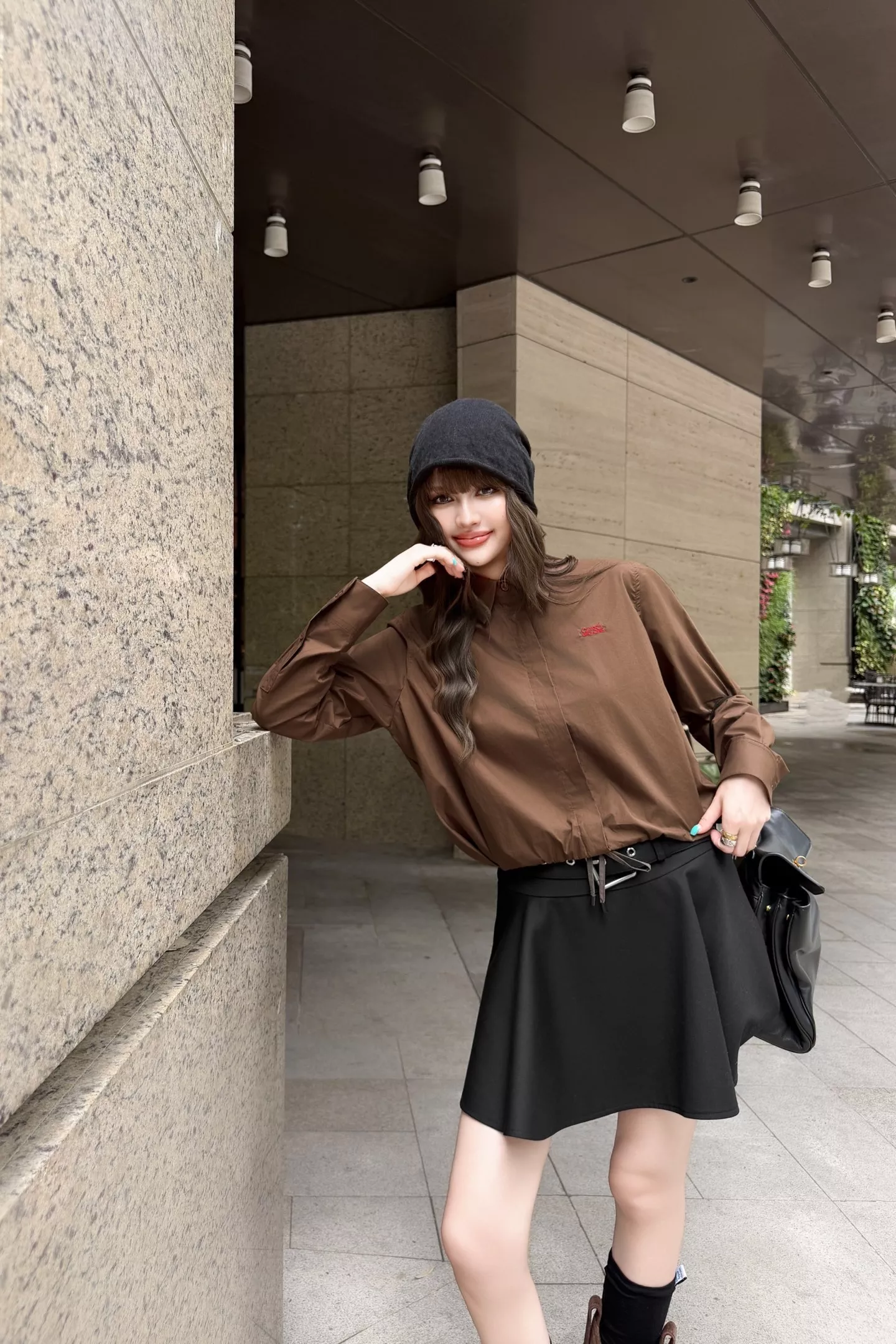 로에베 크롭 스트링 카라 여성용 긴소매 셔츠 상세 이미지 58