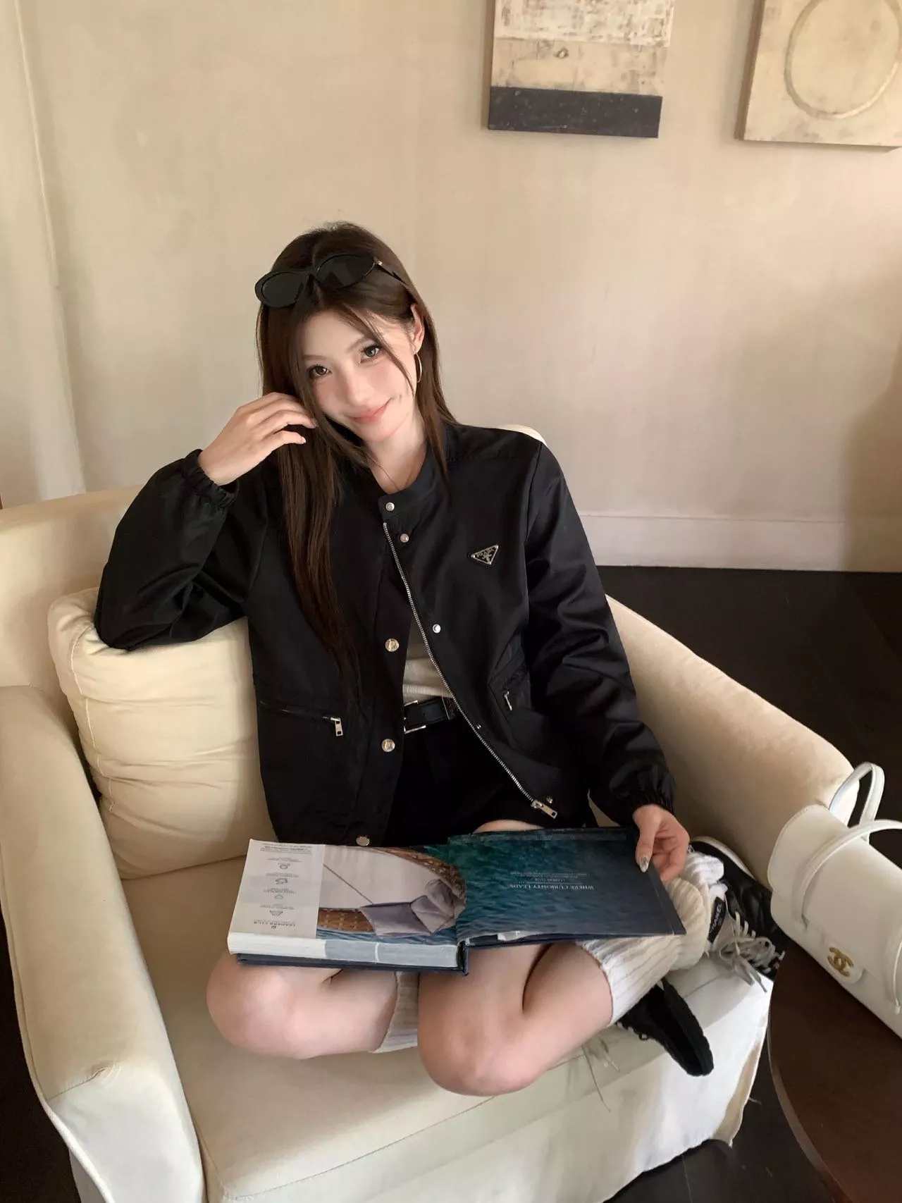 프라다 스탠드 칼라 숏 여성용 버튼 재킷 상세 이미지 12