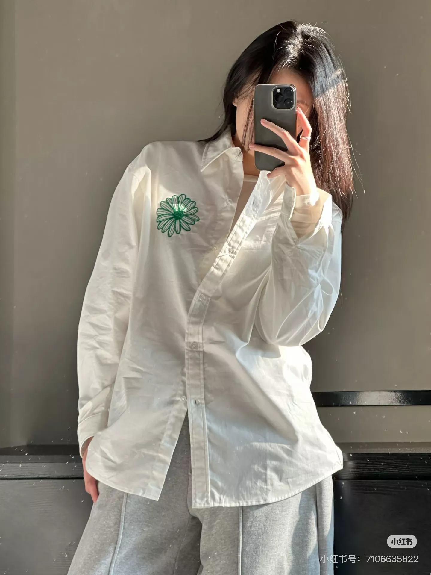 마르디메크르디 데이지 자수 스트라이프 여성용 긴소매 셔츠 상세 이미지 29