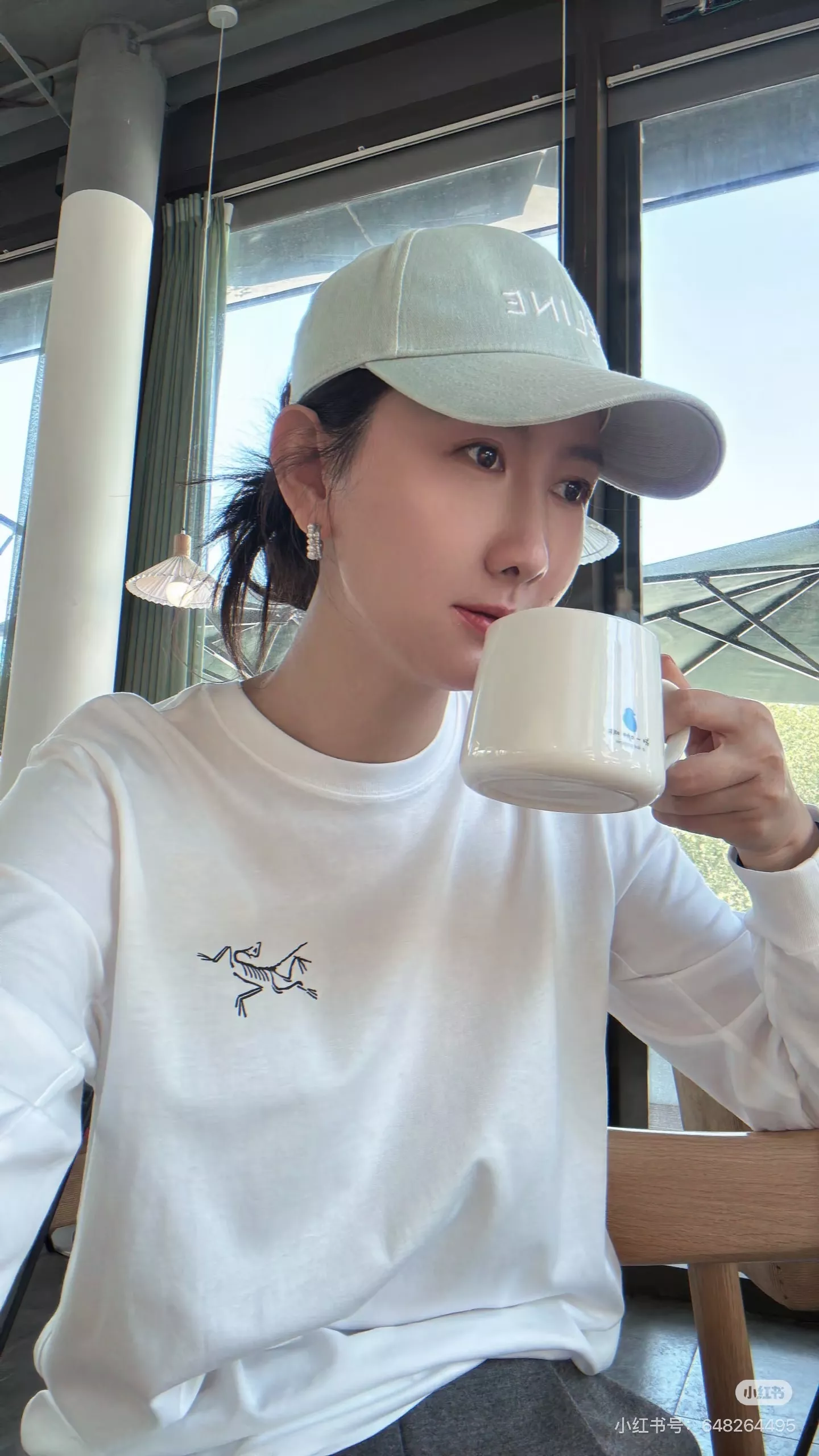 아크테릭스 코튼 베이직 라운드 남녀공용 긴소매 티셔츠 상세 이미지 31