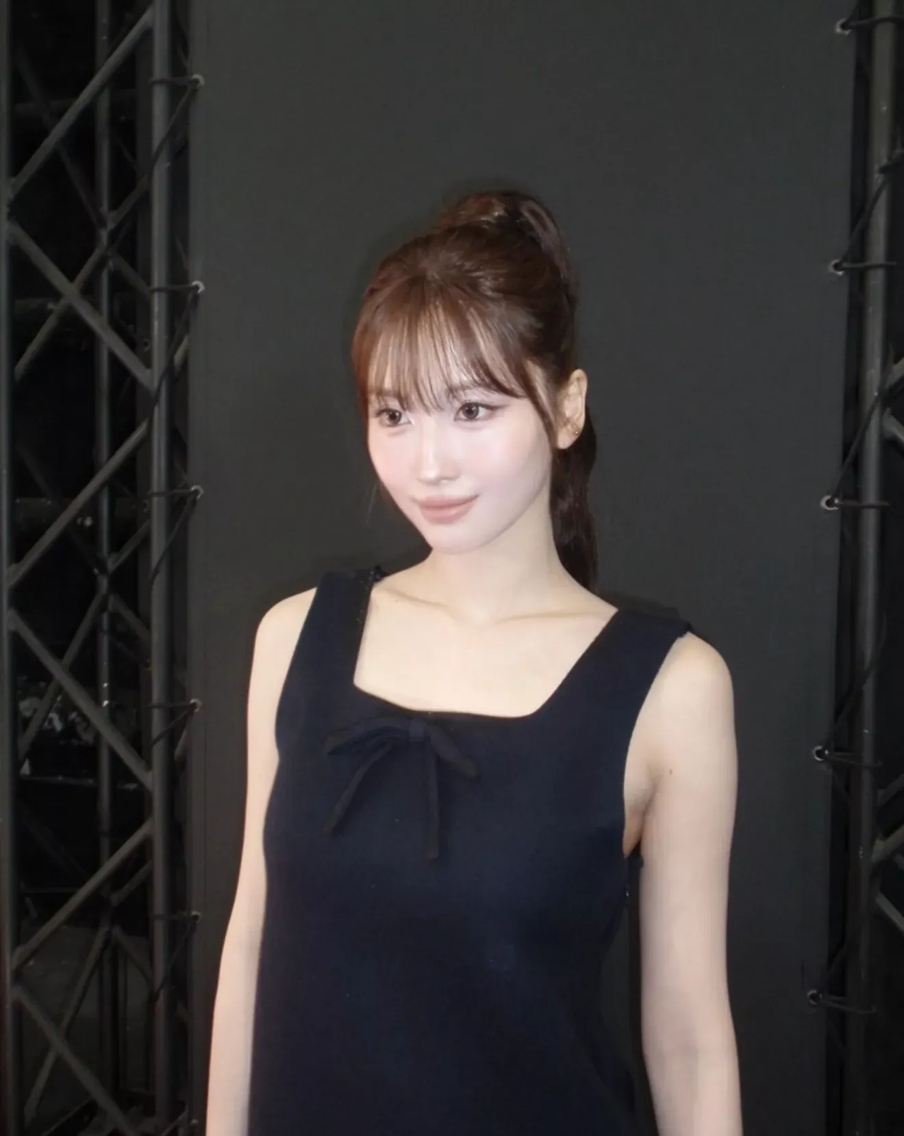 미우미우 리본 장식 울 캐시미어 여성용 원피스 상세 이미지 17